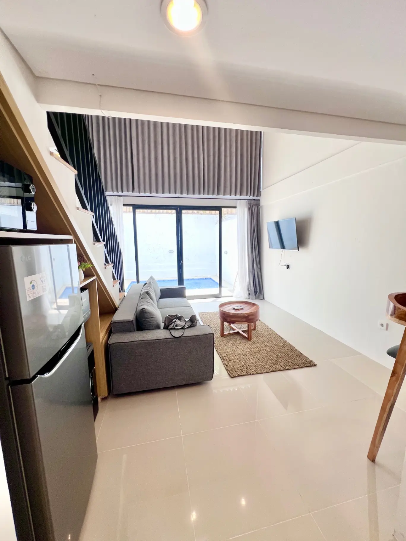 1BR Loft in WOLU Residence Tumbak Bayuh — image 3