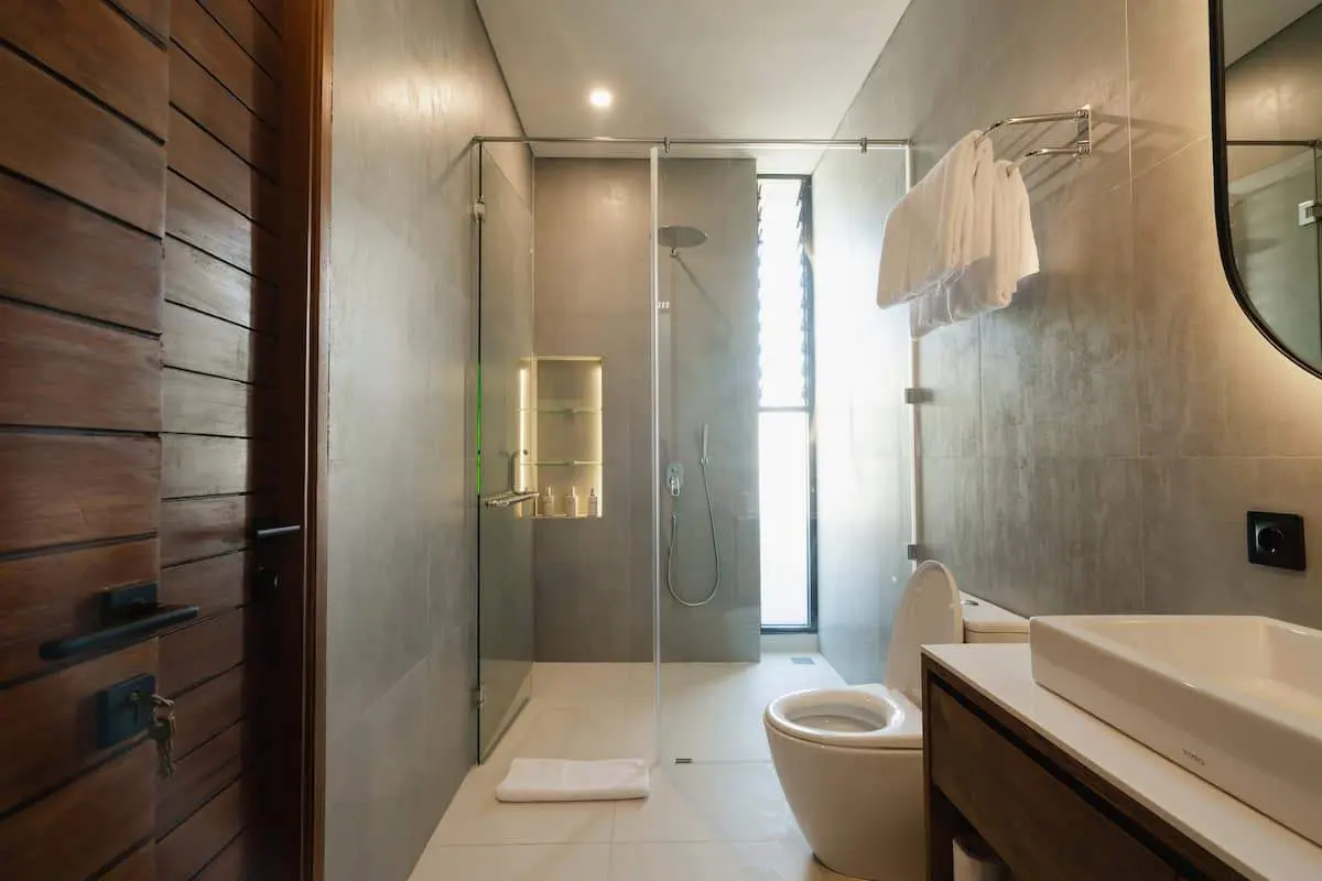 Canggu 4-bedroom — image 3