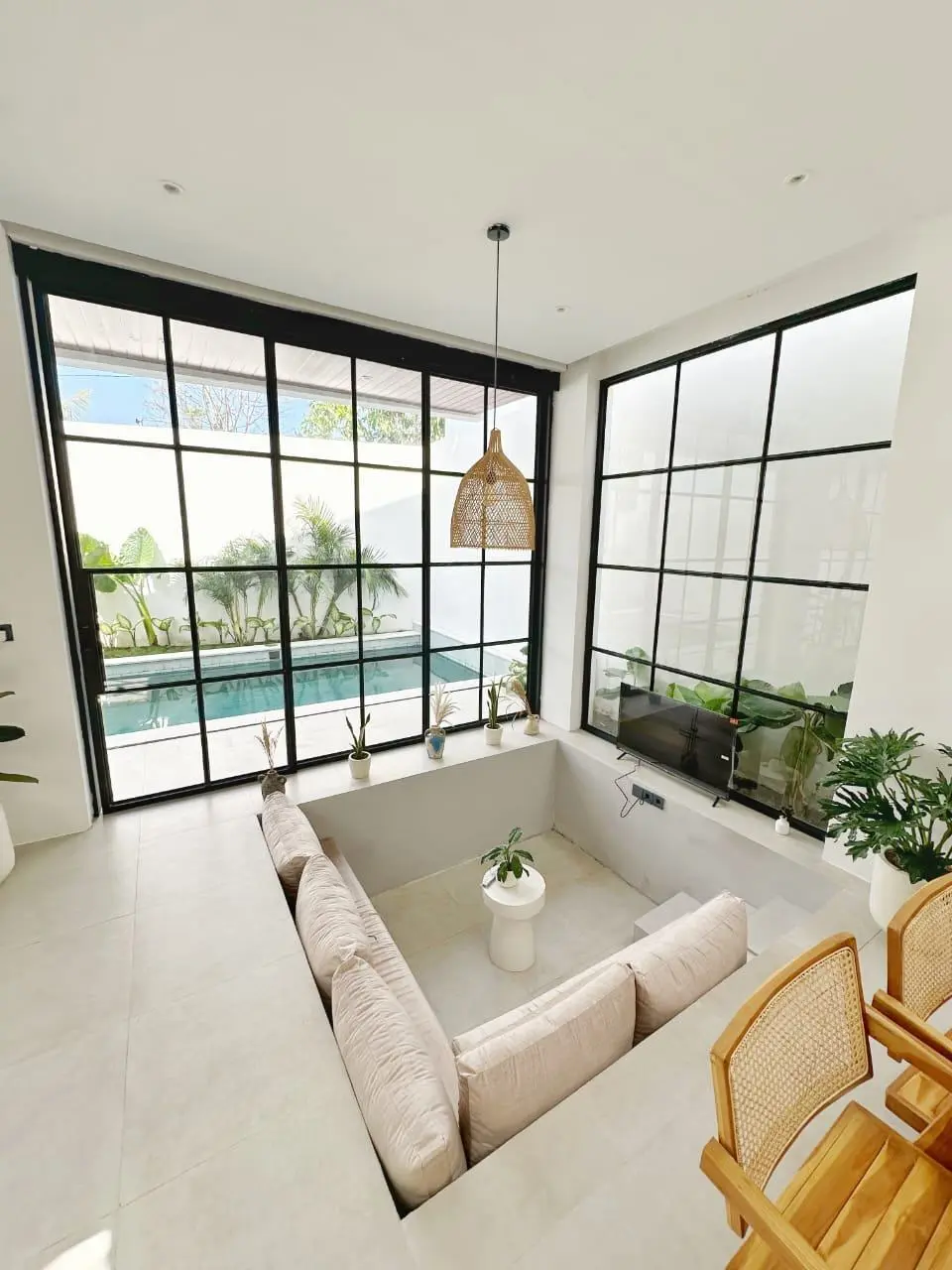 Villa Leasehold 30 Year 3 Bed Tumbak BayuhBadung Bali EK-2532 — image 2