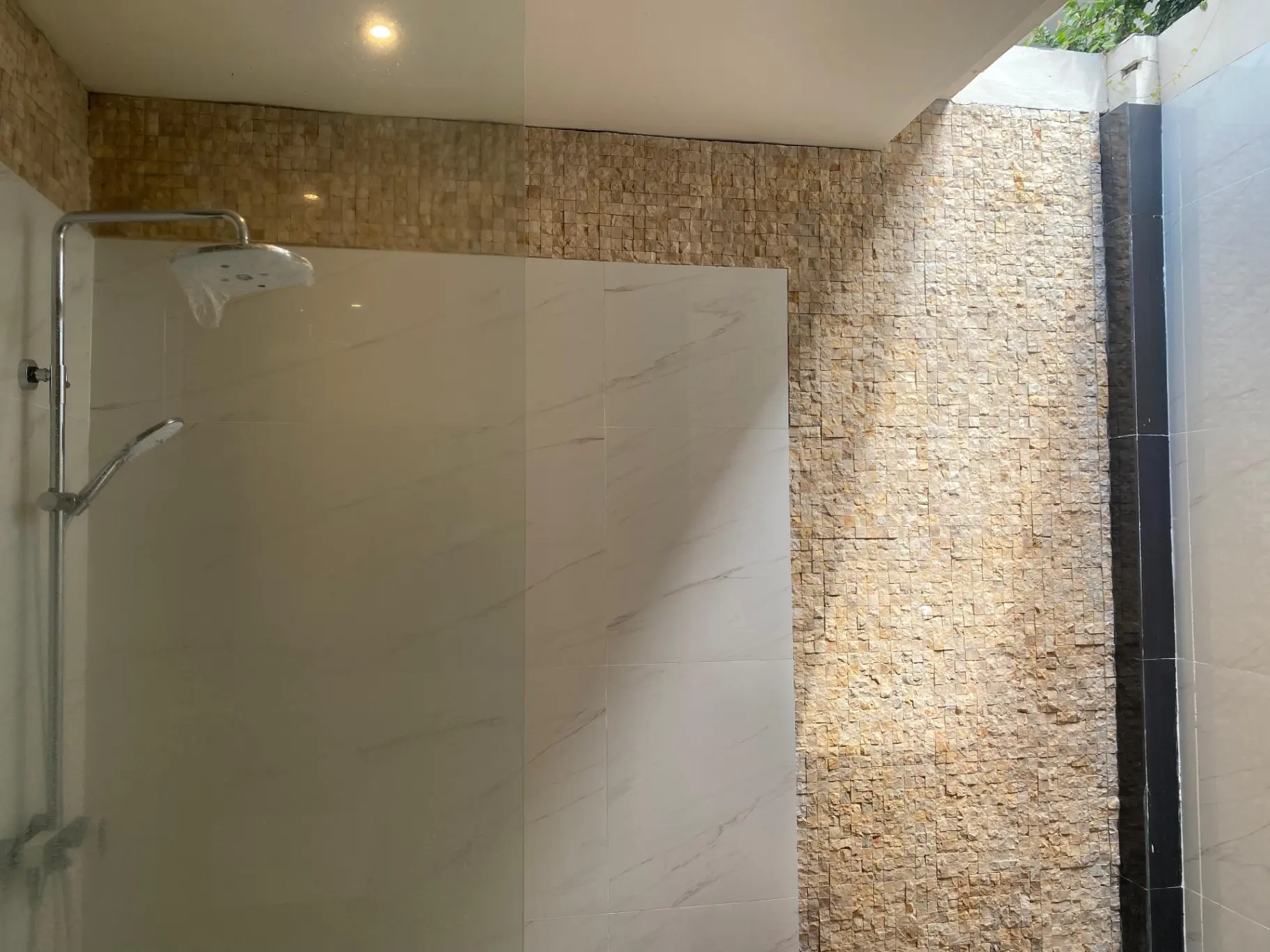 Villa C&Y – Homey 3-Bedroom Villa with Private Pool in Petitenget!! — image 1