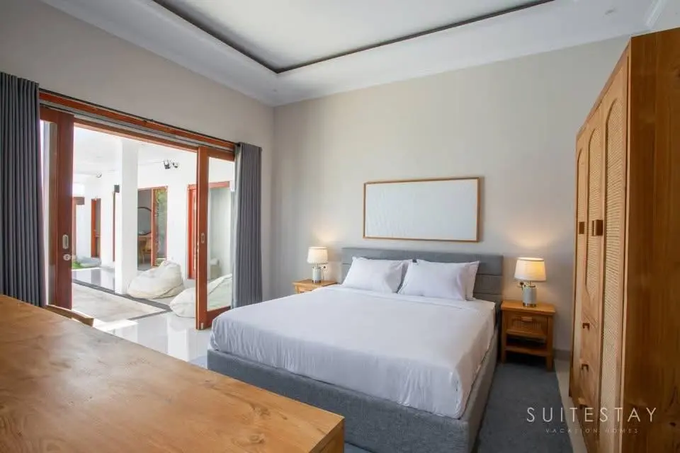 2 BR Tibubeneng — image 3