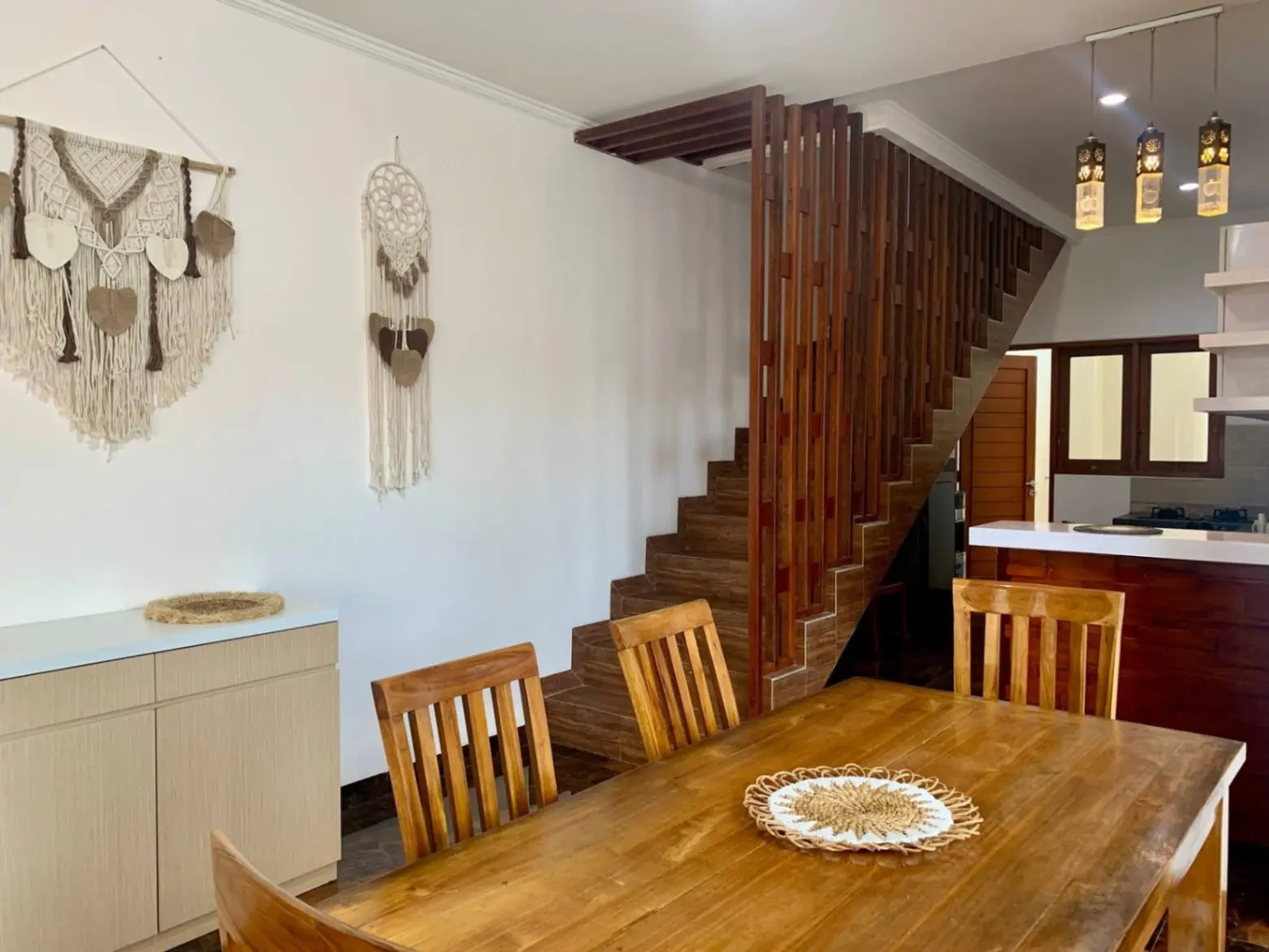 Padonan 3-bedroom — image 1