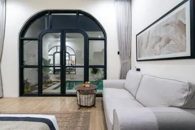 Pererenan 2-bedroom — image 1