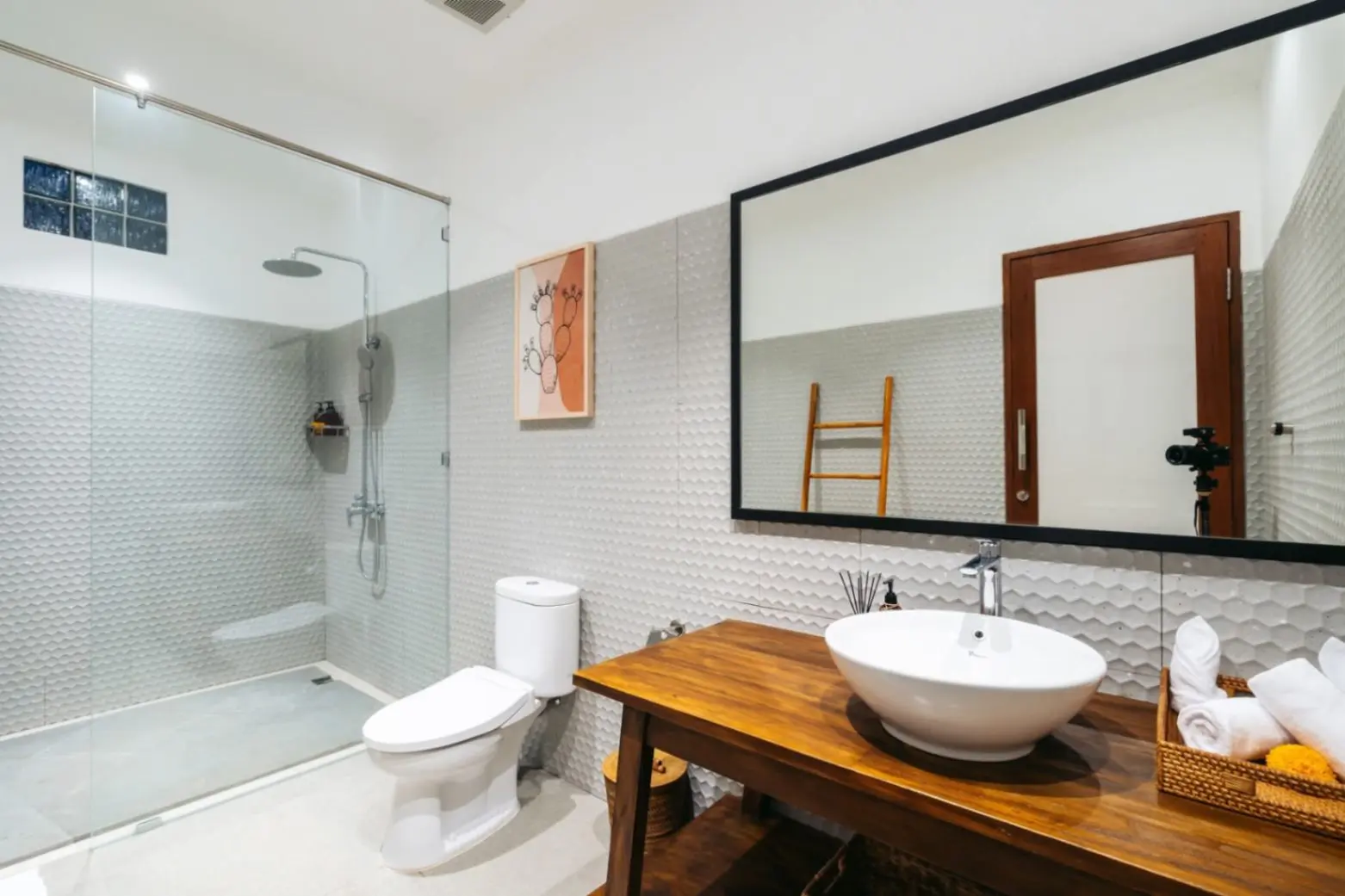 CANGGU 2-bedroom — image 2