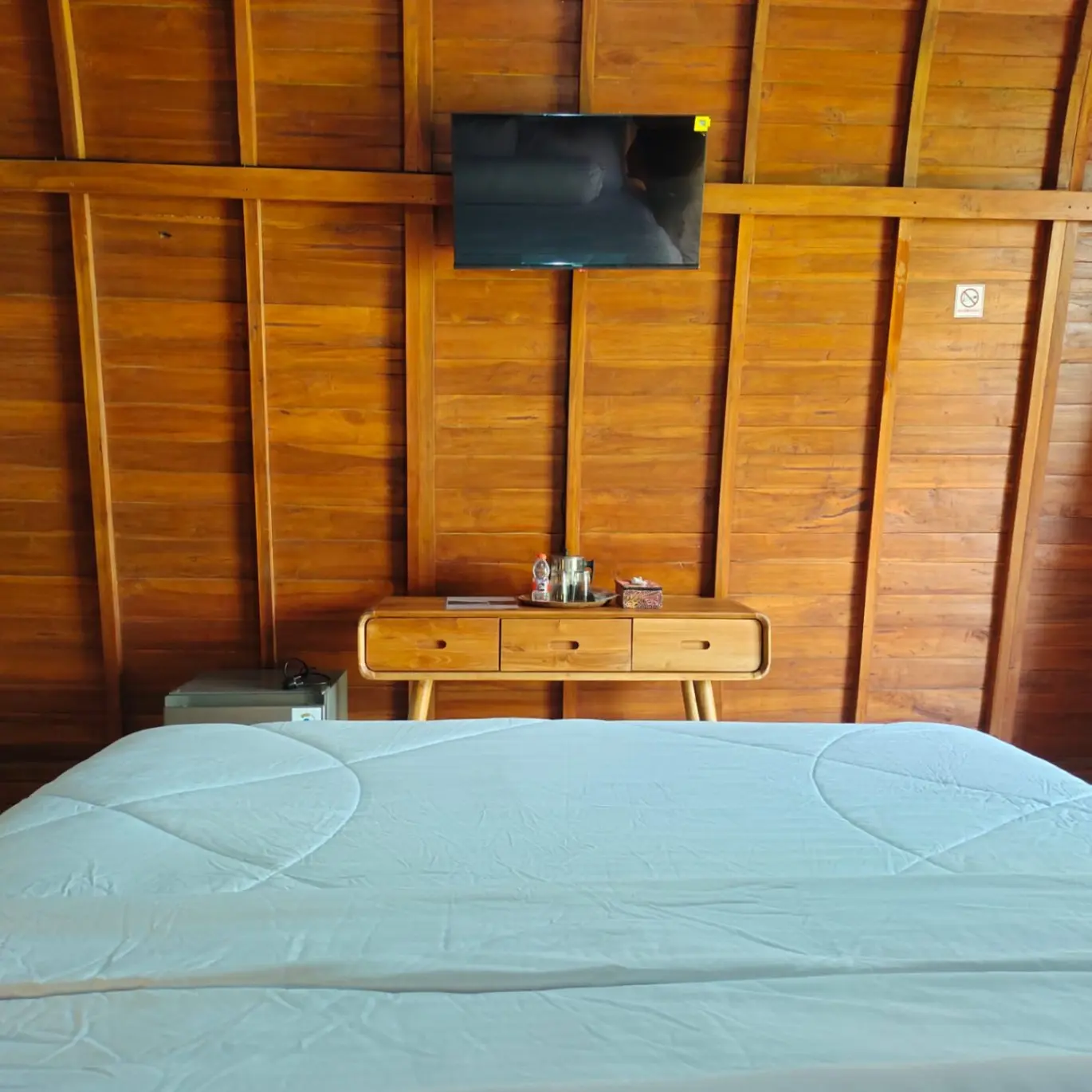 Room with Garden — image 1