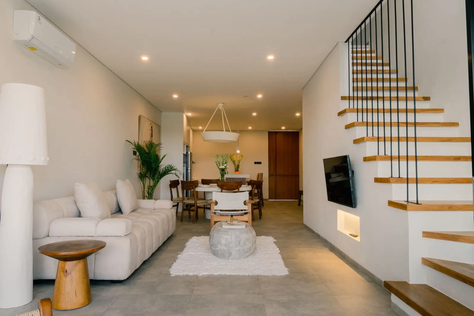 Canggu heart 3- bedroom — image 3