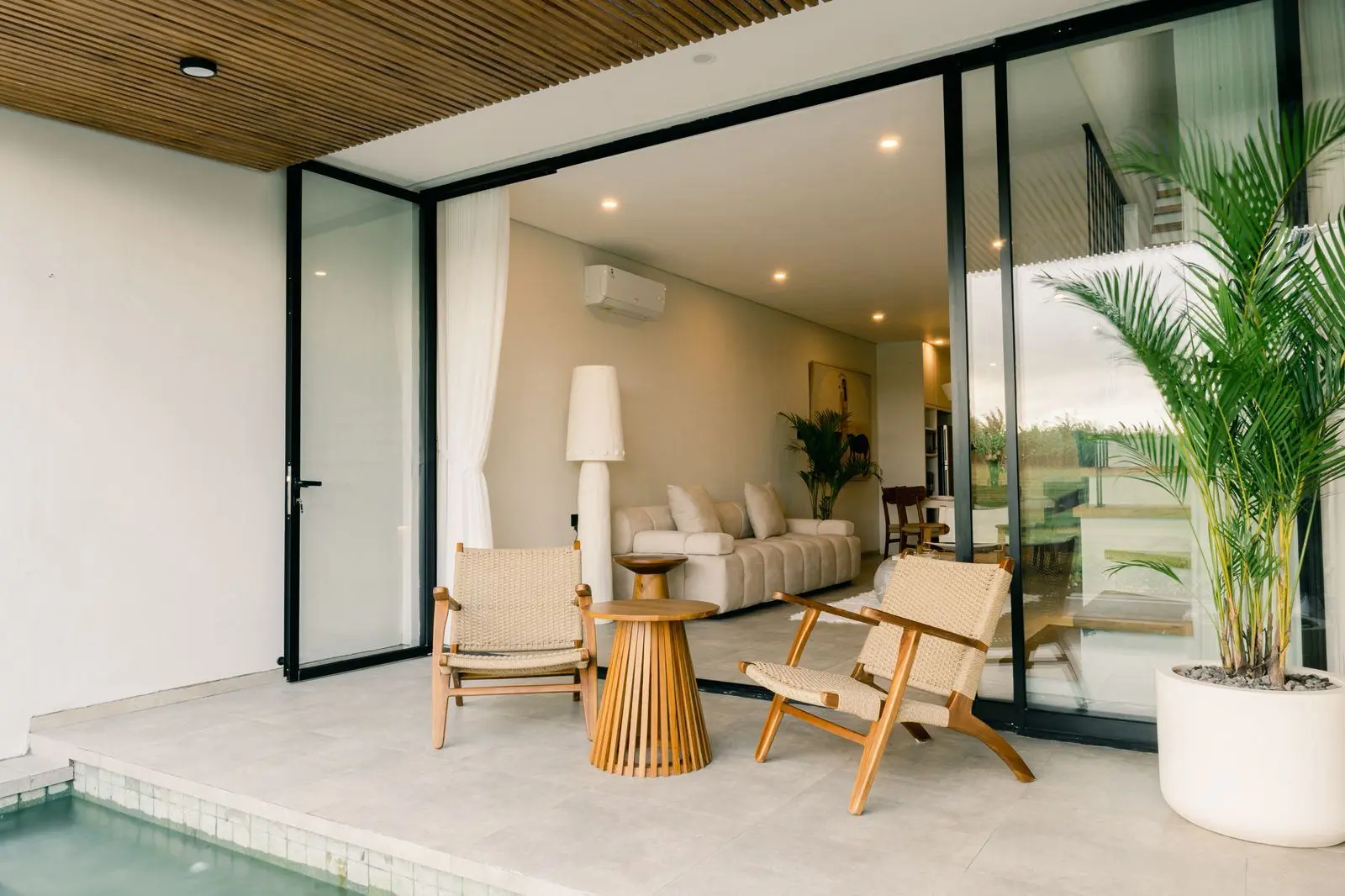 Canggu heart 3- bedroom — image 4
