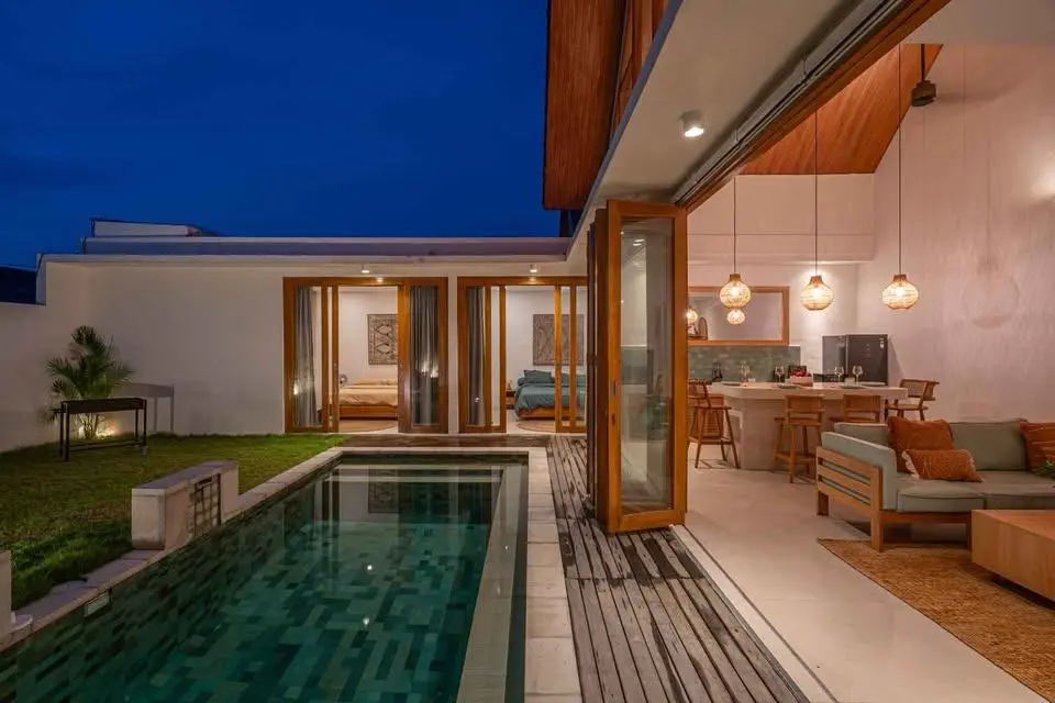 Modern 2 Bedrooms Villa in Kerobokan — image 4