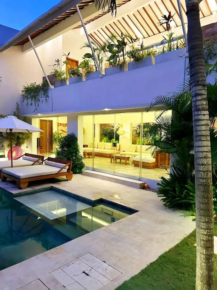 Pererenan monthly 3 Badroom Villa luxurious Bali living — image 4