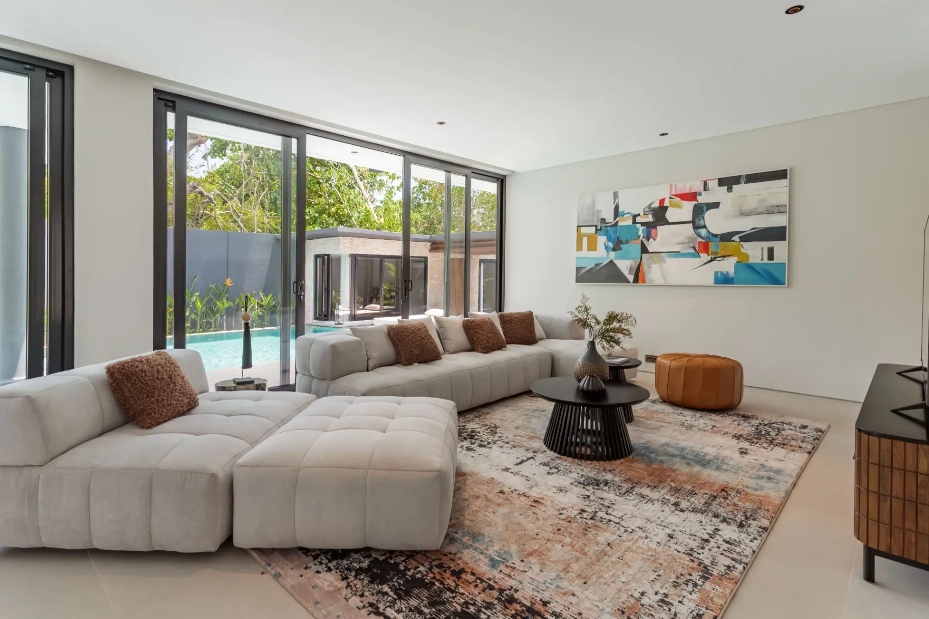 5-bedroom Stunning Modern Villa — Steps Away from Pererenan Beach — image 1