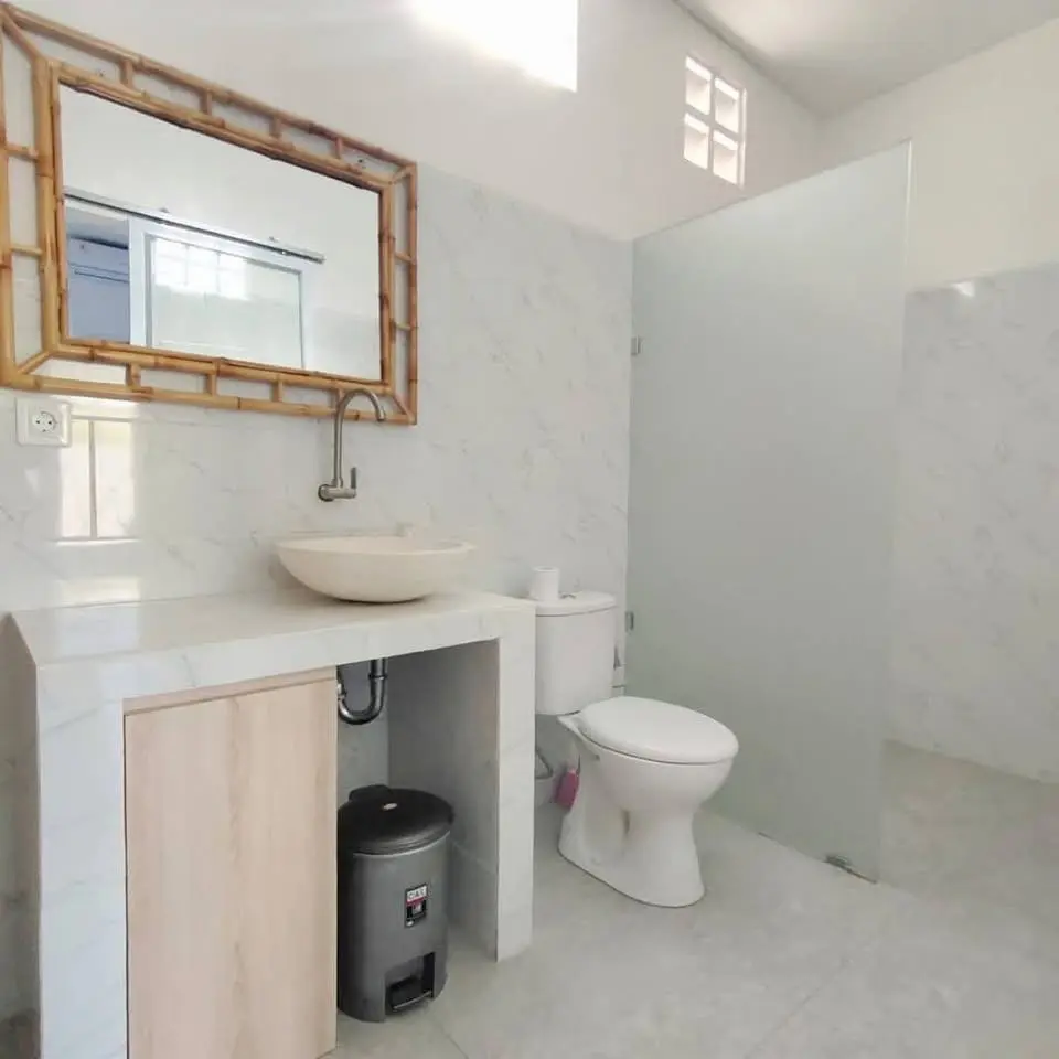 Room in Babakan — image 4