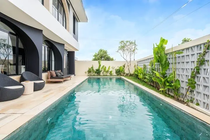 SESEH 3-bedroom — image 1