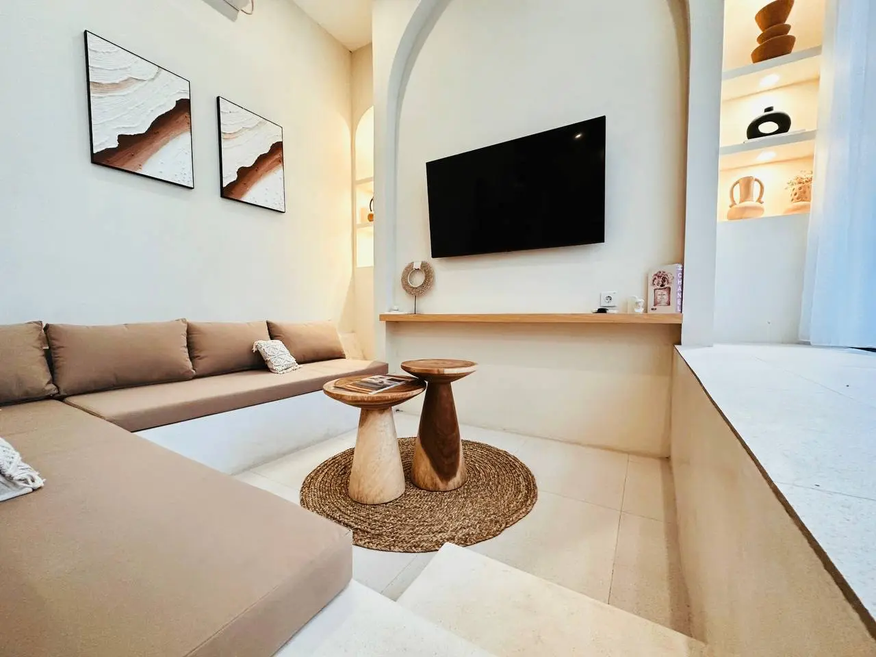 2 BEDROOM VILLA FULLY FURNISHED IN CEMAGI - AF115 — image 2