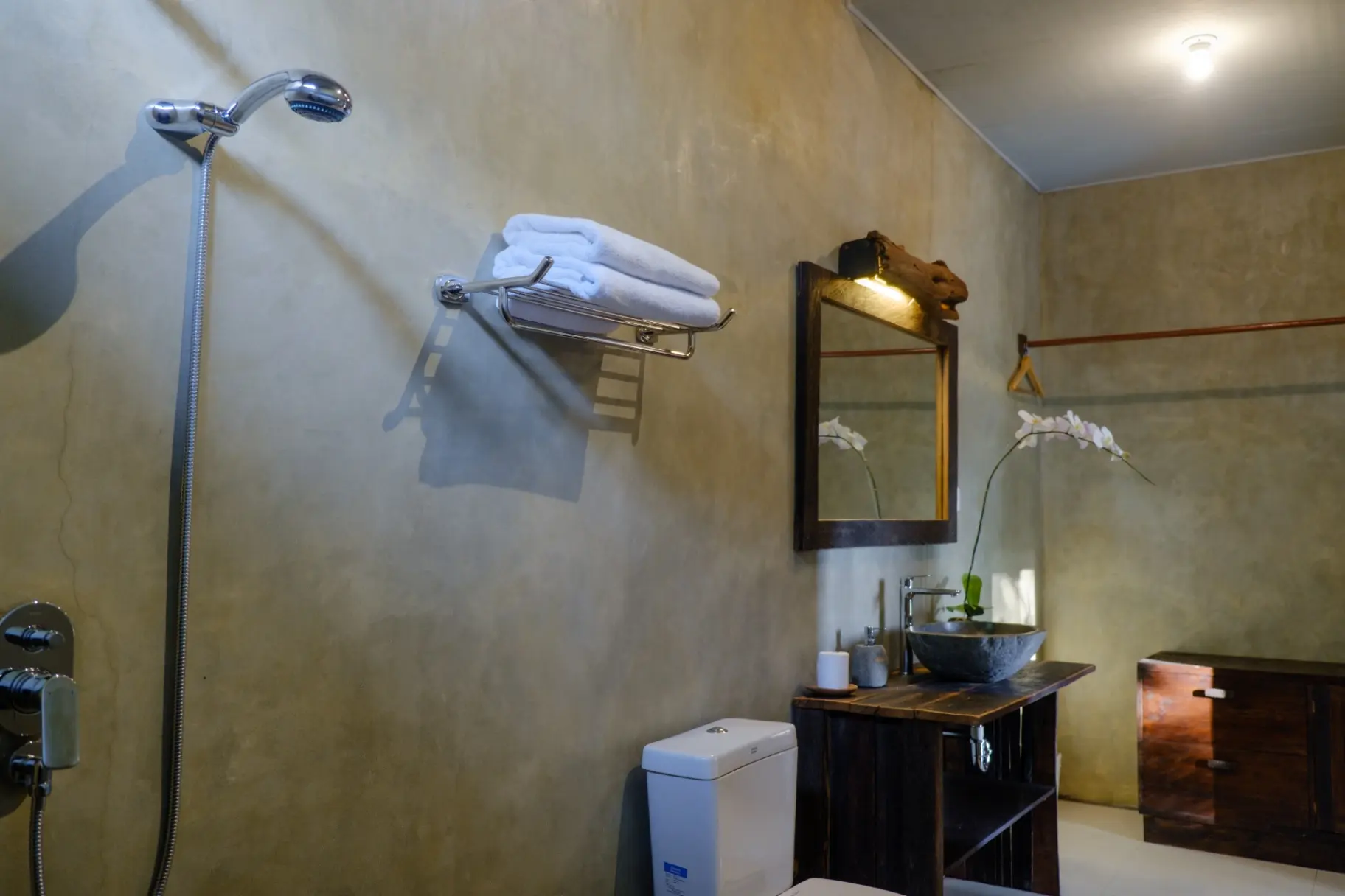 2 Bedroom Pool Villa Ricefield View in Payangan — image 1