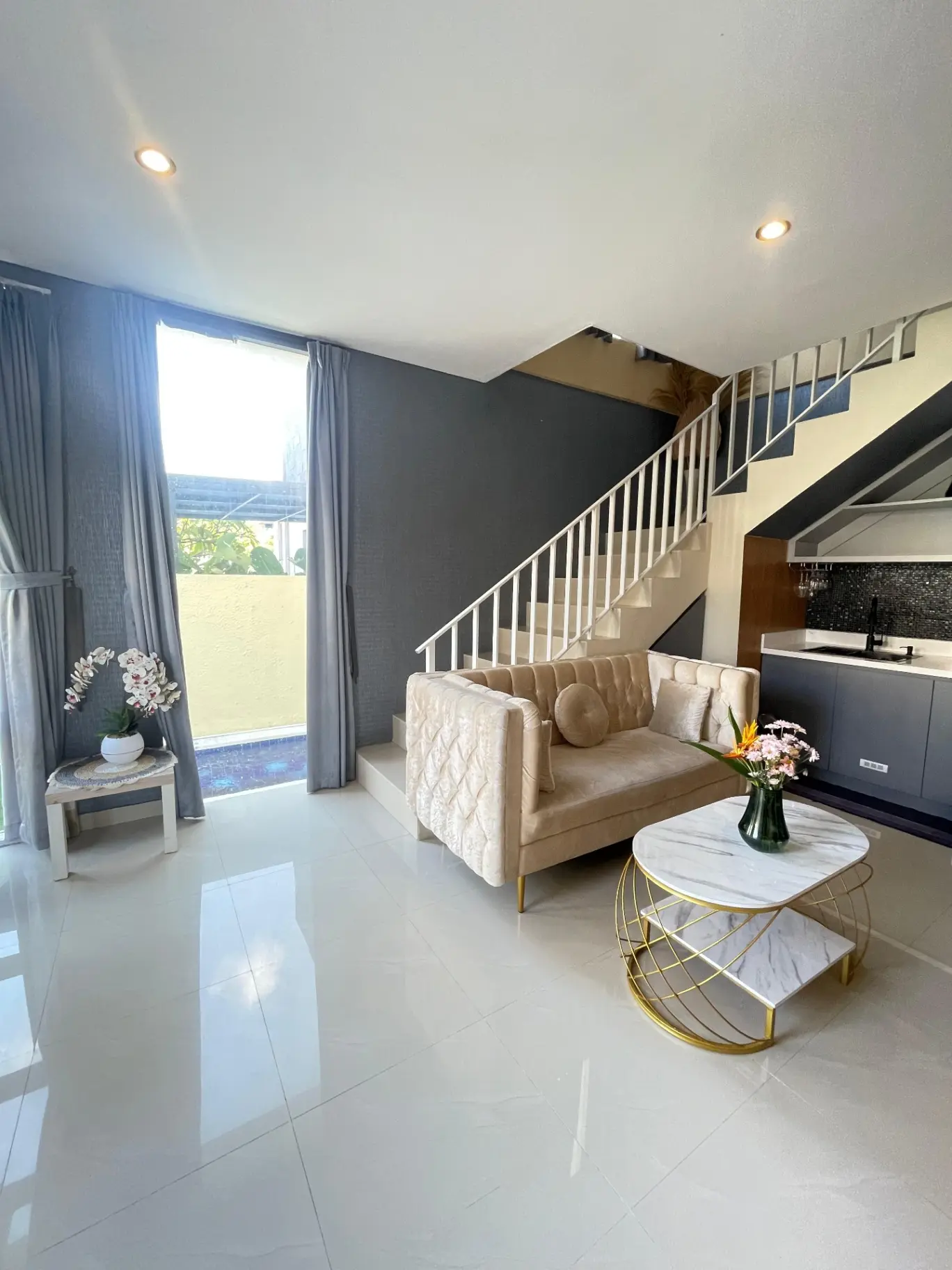 DO 451- FOR RENT HOUSE SEMI VILLA WITH PRIVATE POOL JIMBARAN — image 3