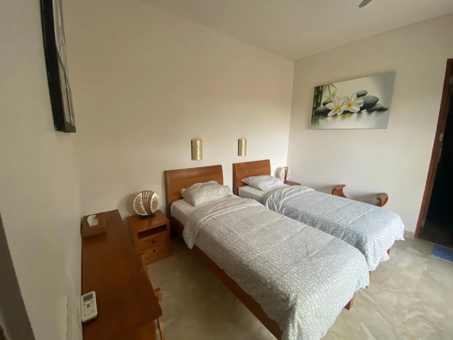 AN 060- For Rent Contemporary Tropical Villa Ungasan — image 4