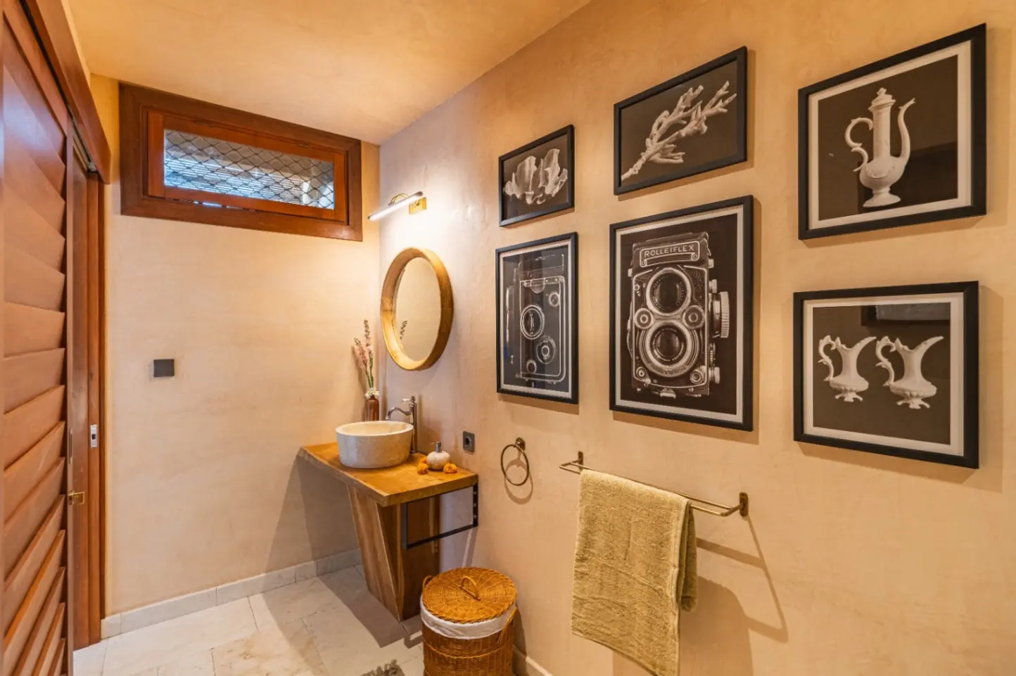 Brand New 2BR Wooden Villa at Tumbak Bayuh — image 3
