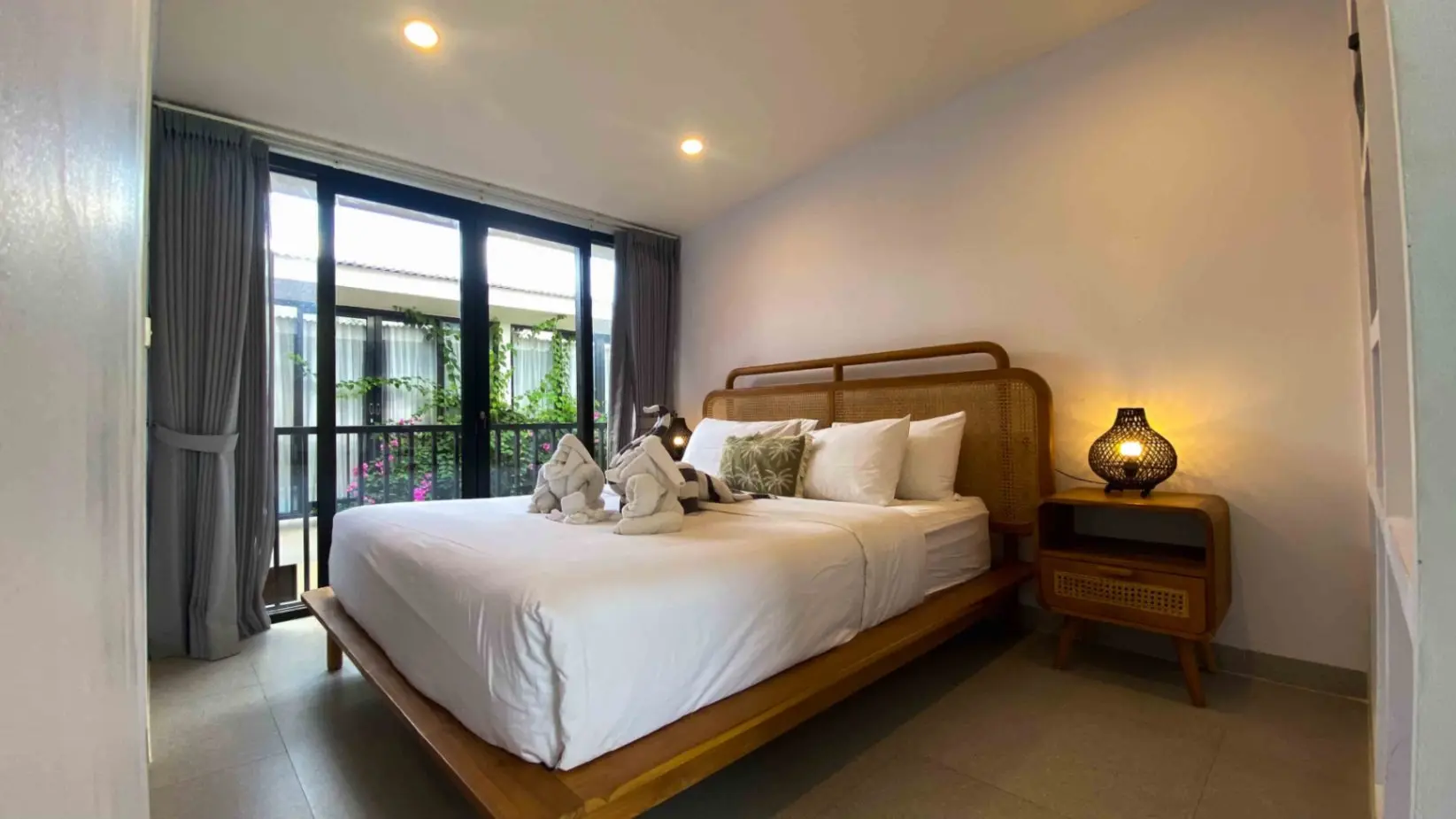 1-Bedroom Villa with Loft-Style Design in Pererenan — image 3