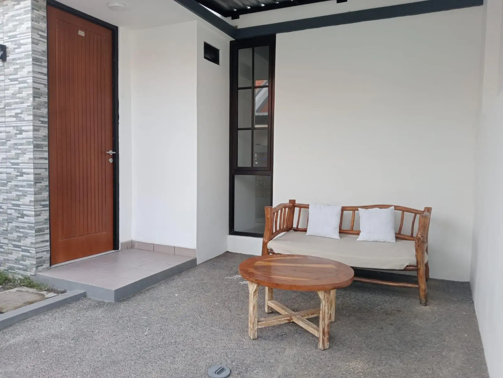 2 Bedroom House Kedungu — image 3