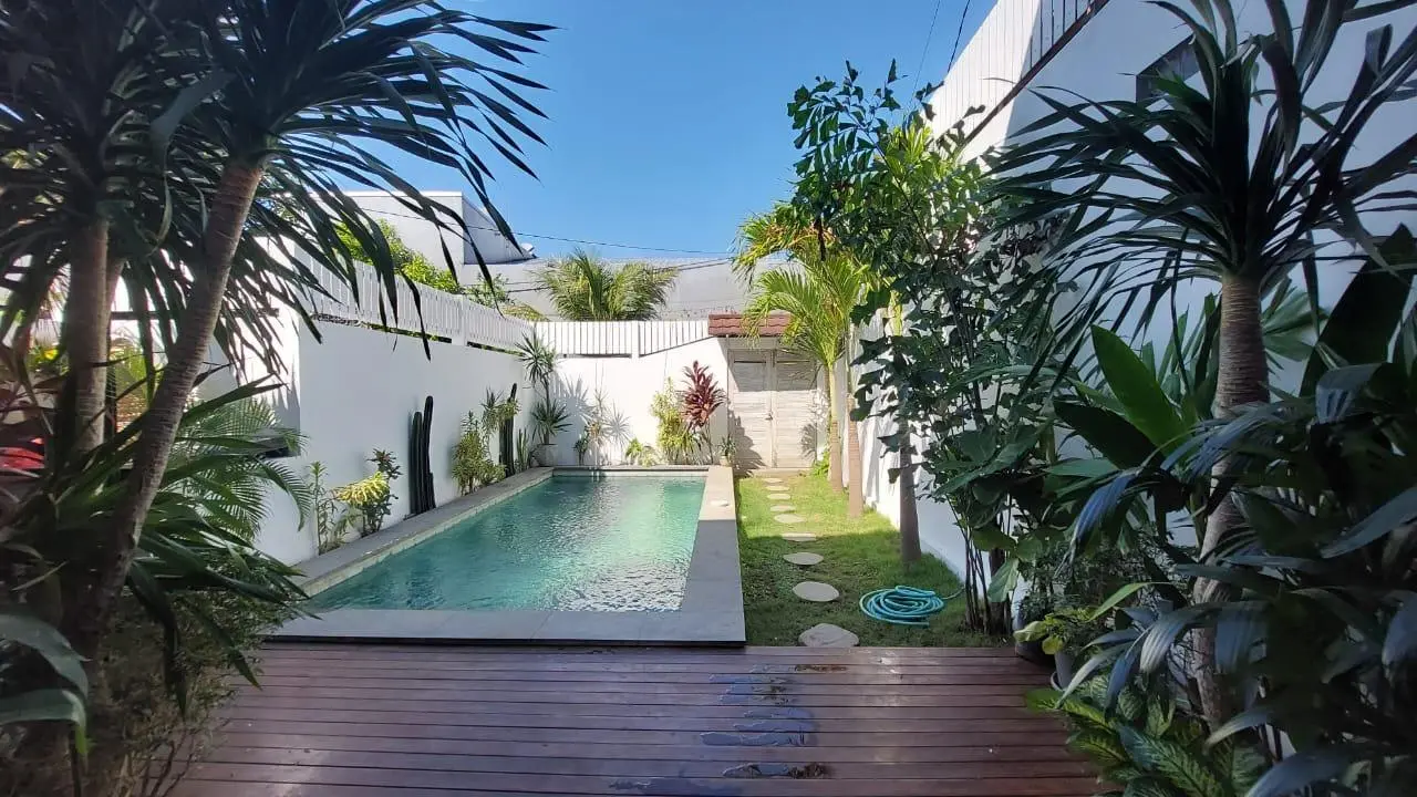 3BR Villa for Lease 22 Years at Semer Kerobokan | IT 589 — image 3