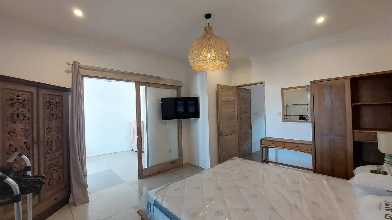 3BR Villa for Lease 22 Years at Semer Kerobokan | IT 589 — image 4