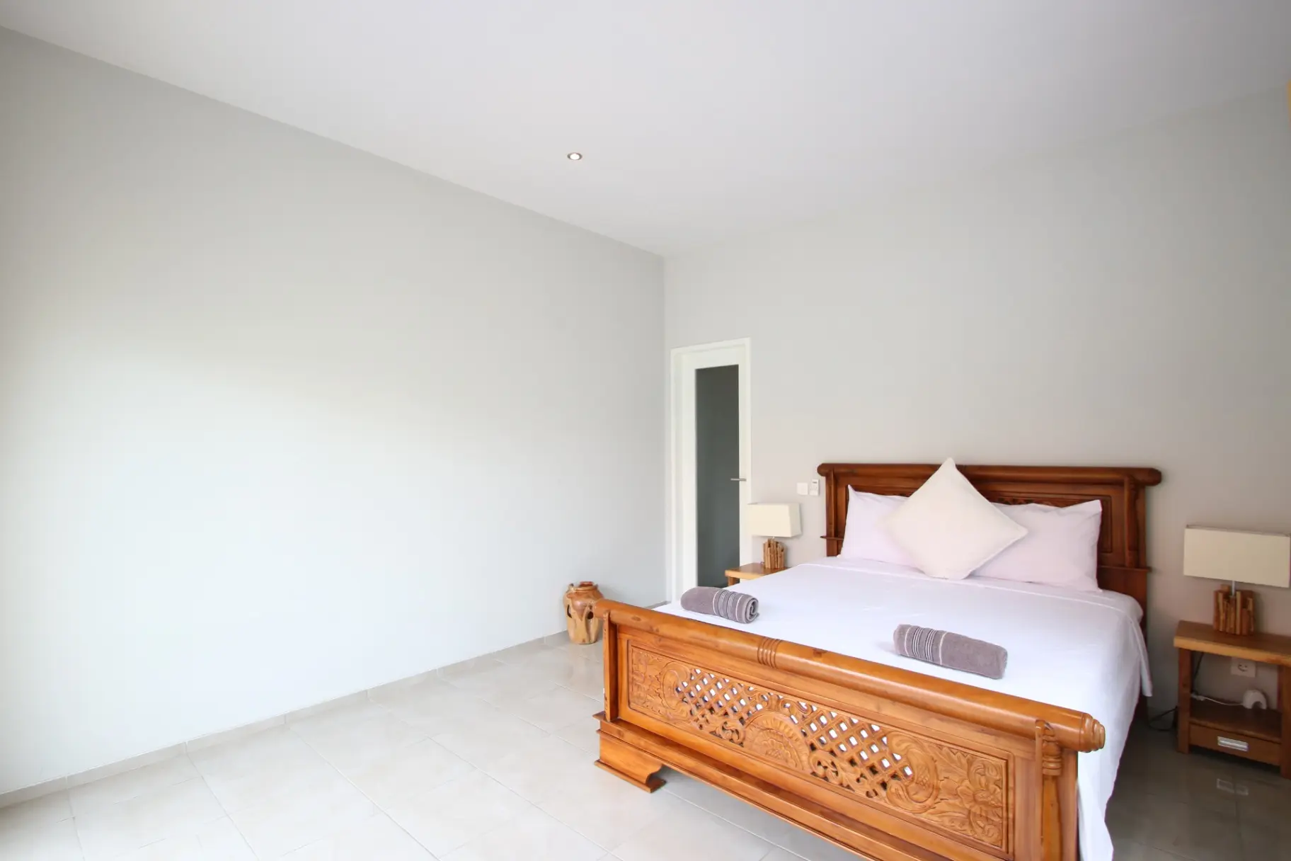 3BR VILLA FOR RENT AT UMALAS | AR 734 — image 1