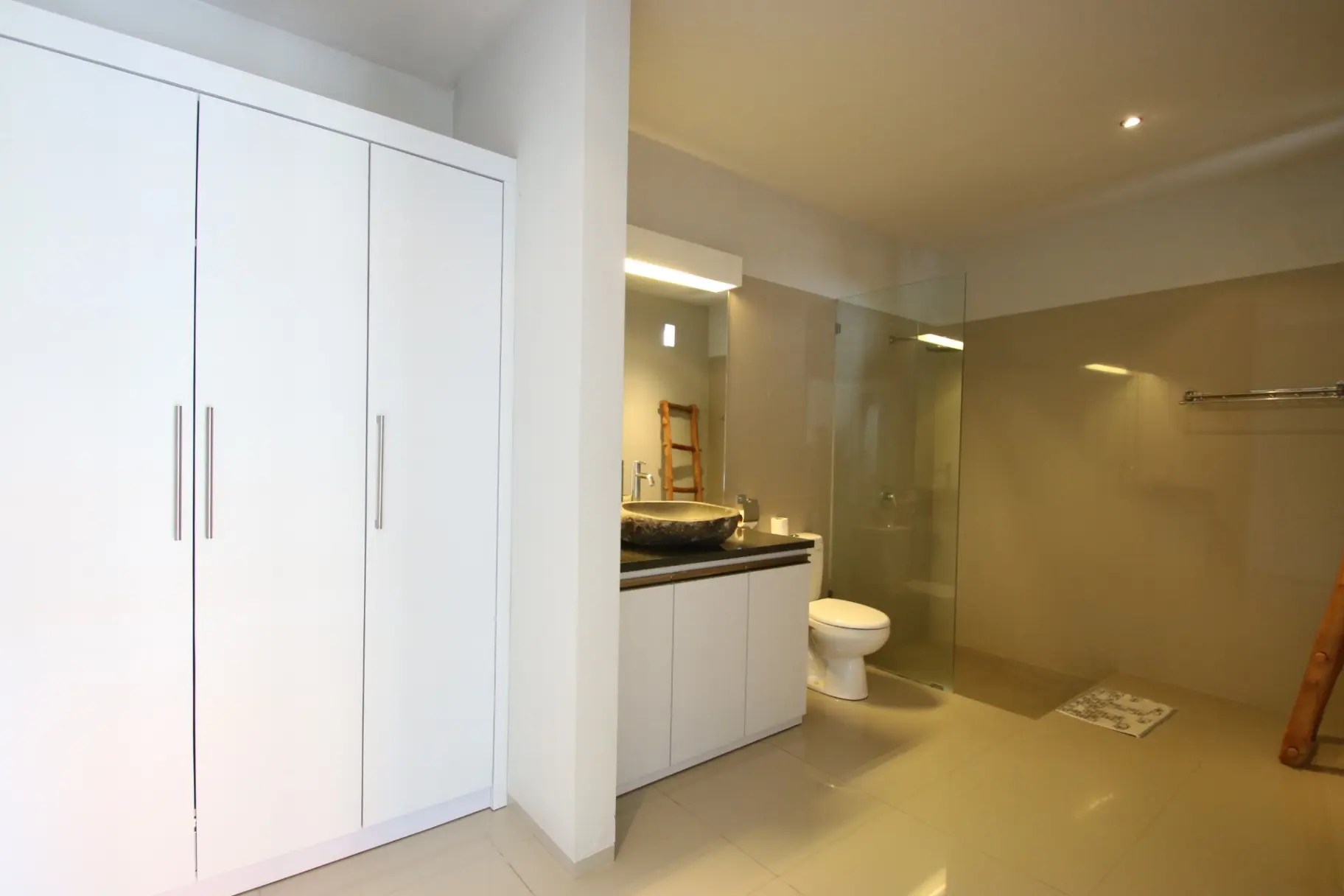 3BR VILLA FOR RENT AT UMALAS | AR 734 — image 4