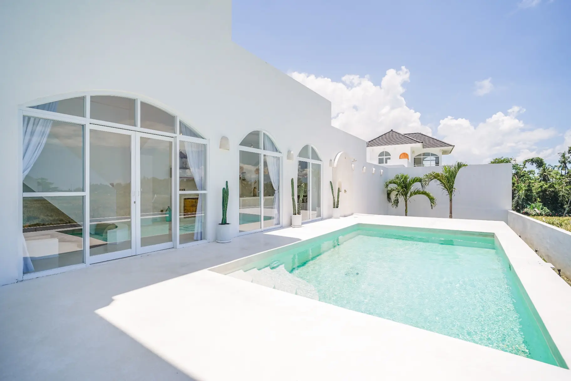 Mediterranean 2BR Oasis w/ Rooftop Views — image 3