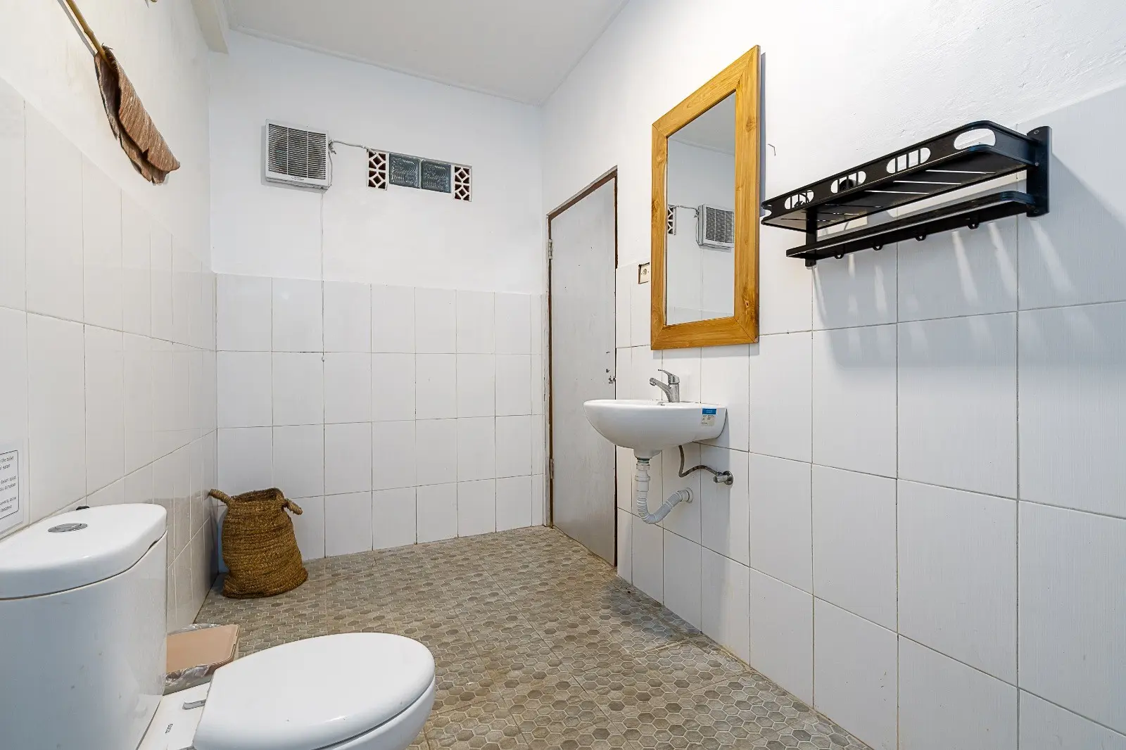 2BR Villa big garden — image 3