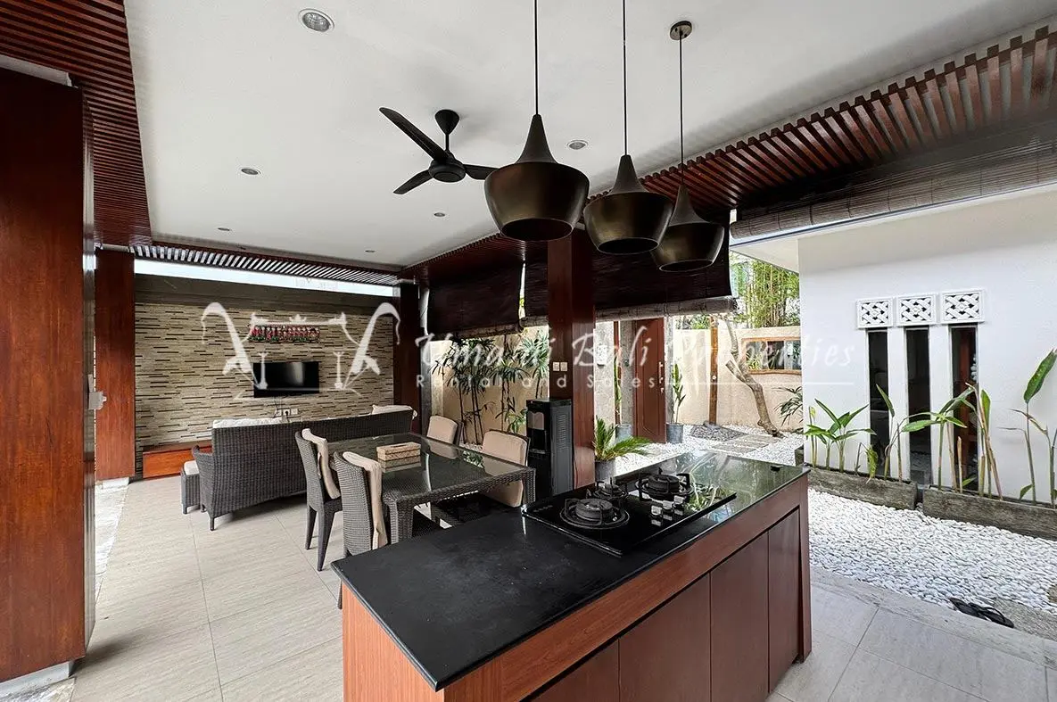 2BR Villa for Rent at Berawa | LV 903 — image 3