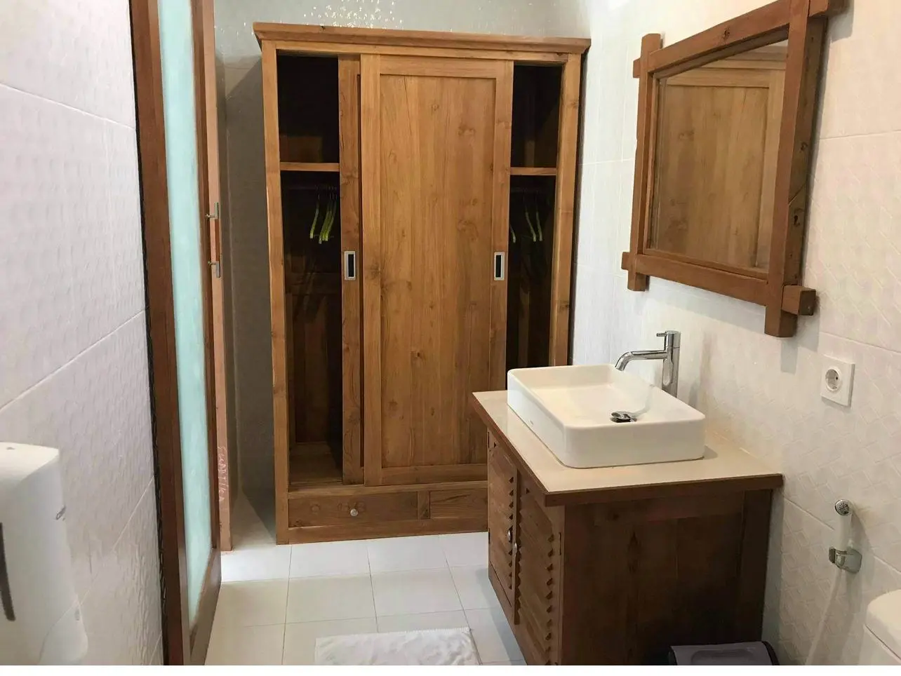 Guest House For Rent 1 Room In Katu Tulang Bali PU-3570 — image 4