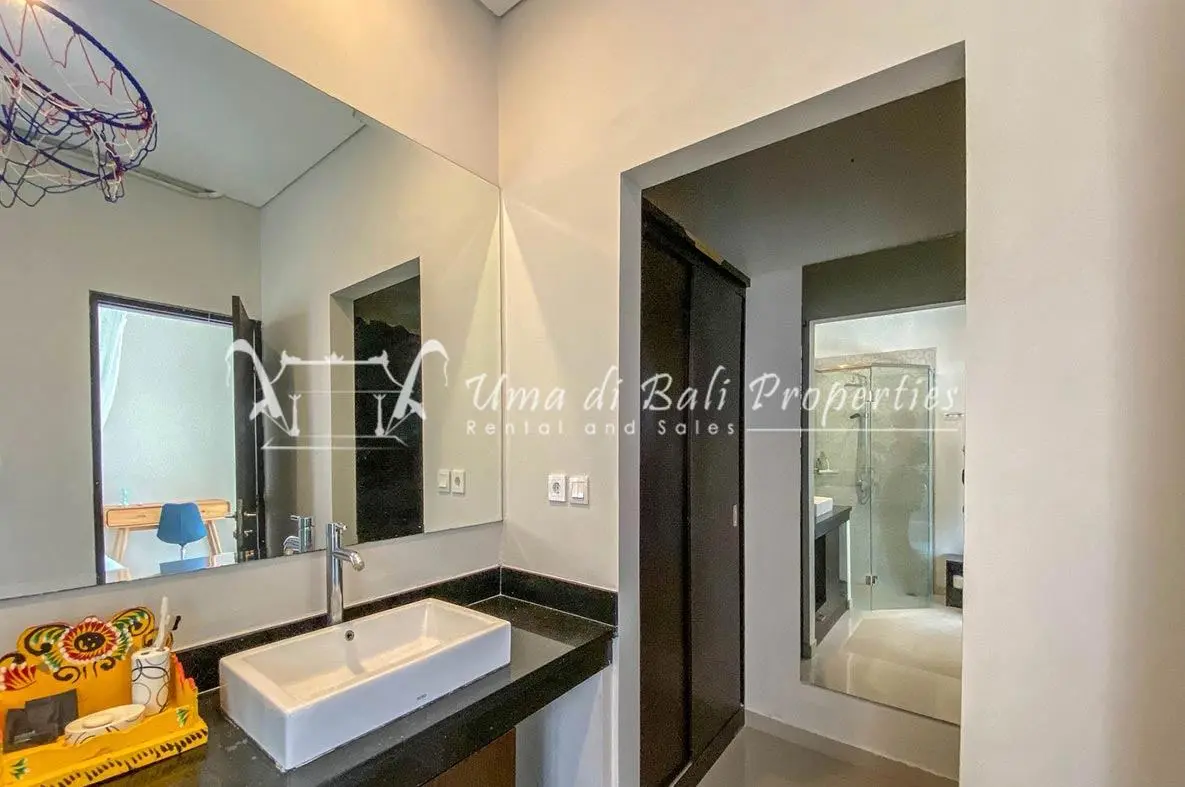 2BR VILLA FOR SALE LEASEHOLD AT UMALAS | IP 715 — image 1
