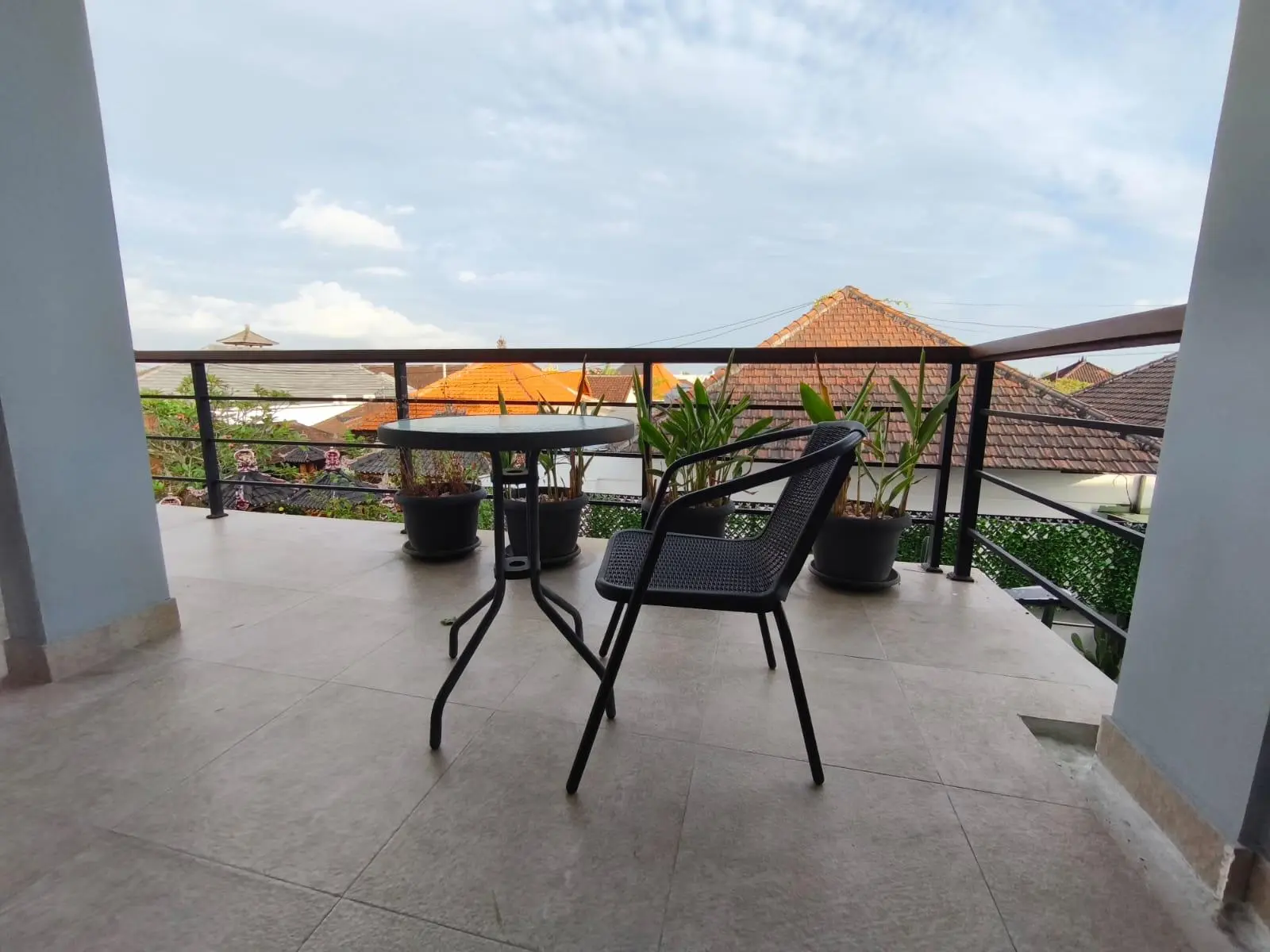 Villa The Temple – Modern 3-Bedroom Villa in Padonan with Gym Movie Room & Roof — image 4