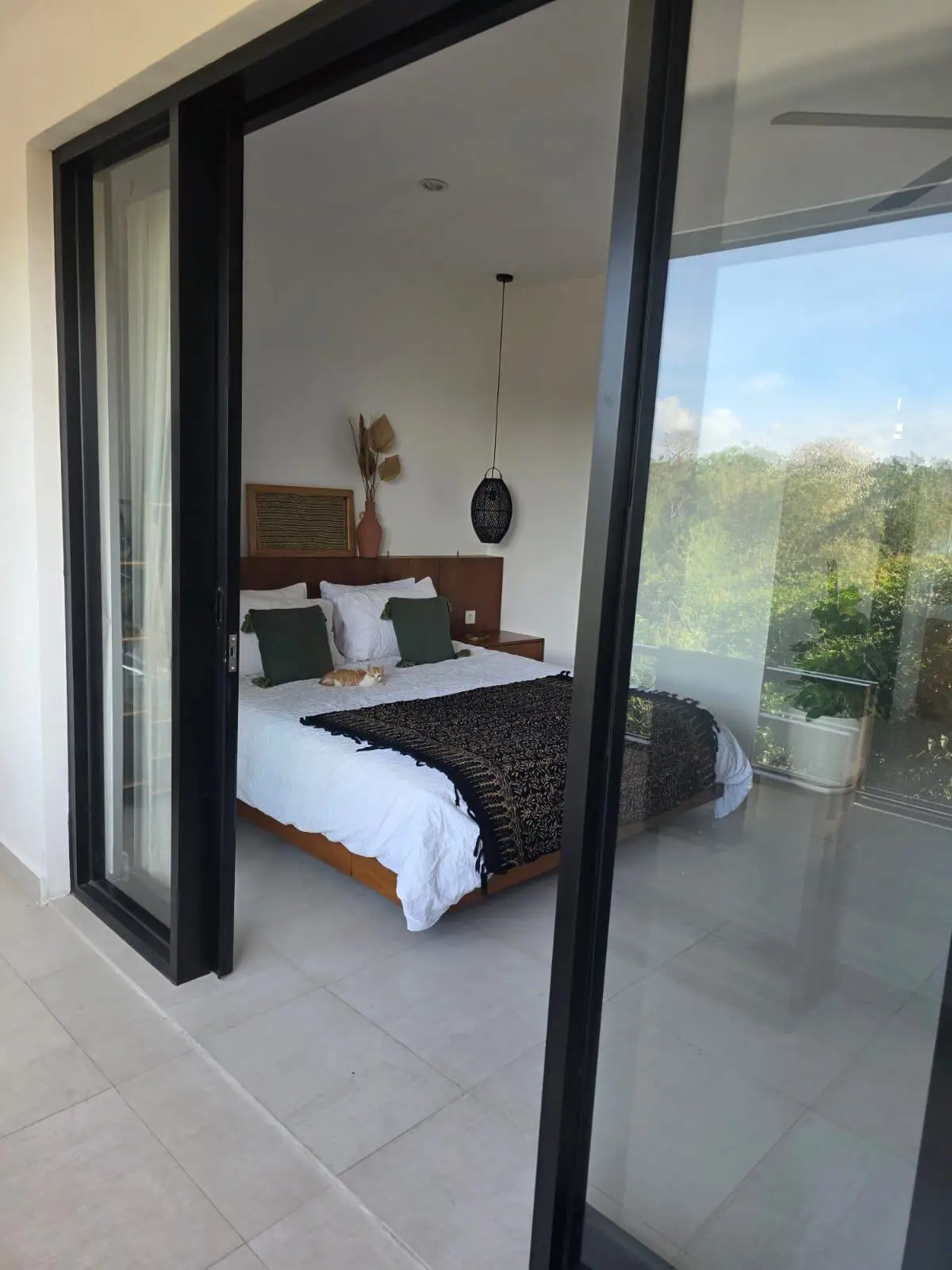 Amphibia House – 2-Bedroom Self-Contained Apartment in Jalan Raya Uluwatu — image 1
