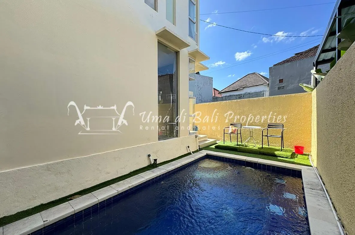 For Sale 2-Storey Villa in Jimbaran | RG 135