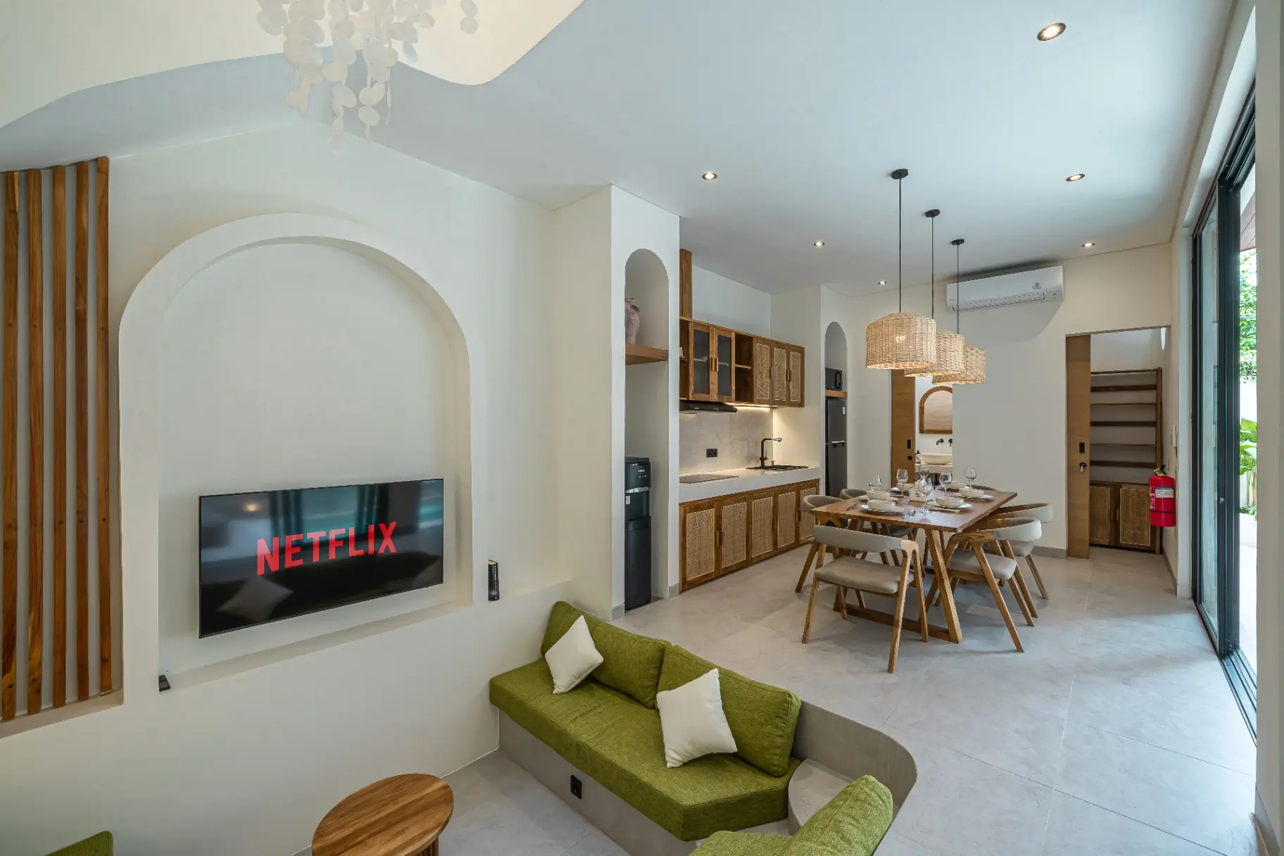 Villa West Heaven KL 1 – Brand New 3BR Villa with Jacuzzi & Rooftop in Balangan — image 2