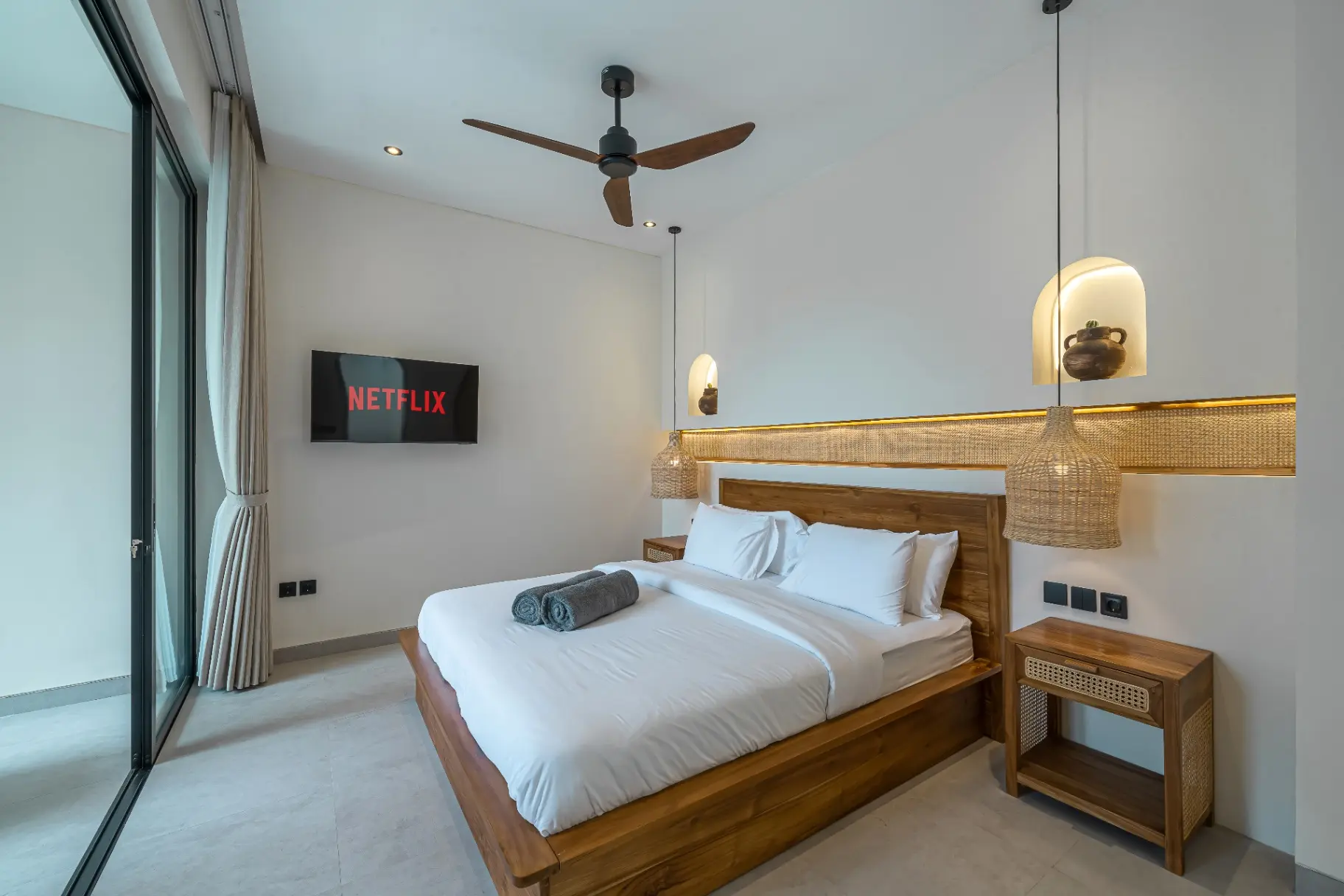 Villa West Heaven KL 1 – Brand New 3BR Villa with Jacuzzi & Rooftop in Balangan — image 3