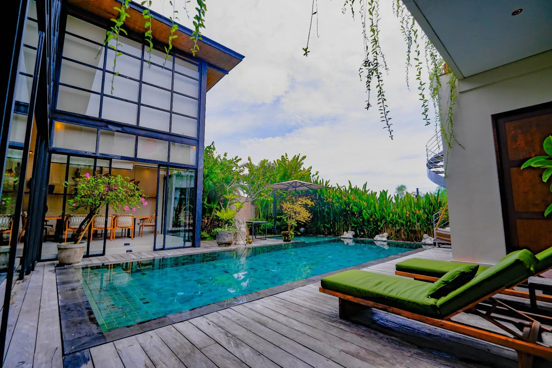 Modern 3BR Villa in Prime Pererenan — image 3