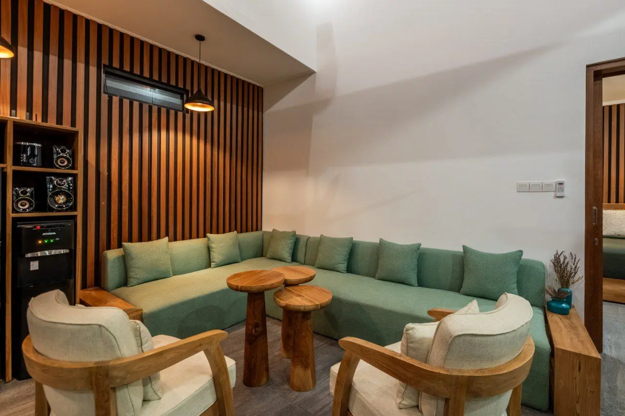 Escape to Luxury: 3 Bedrooms Villa Brueys in Prime Canggu! — image 3