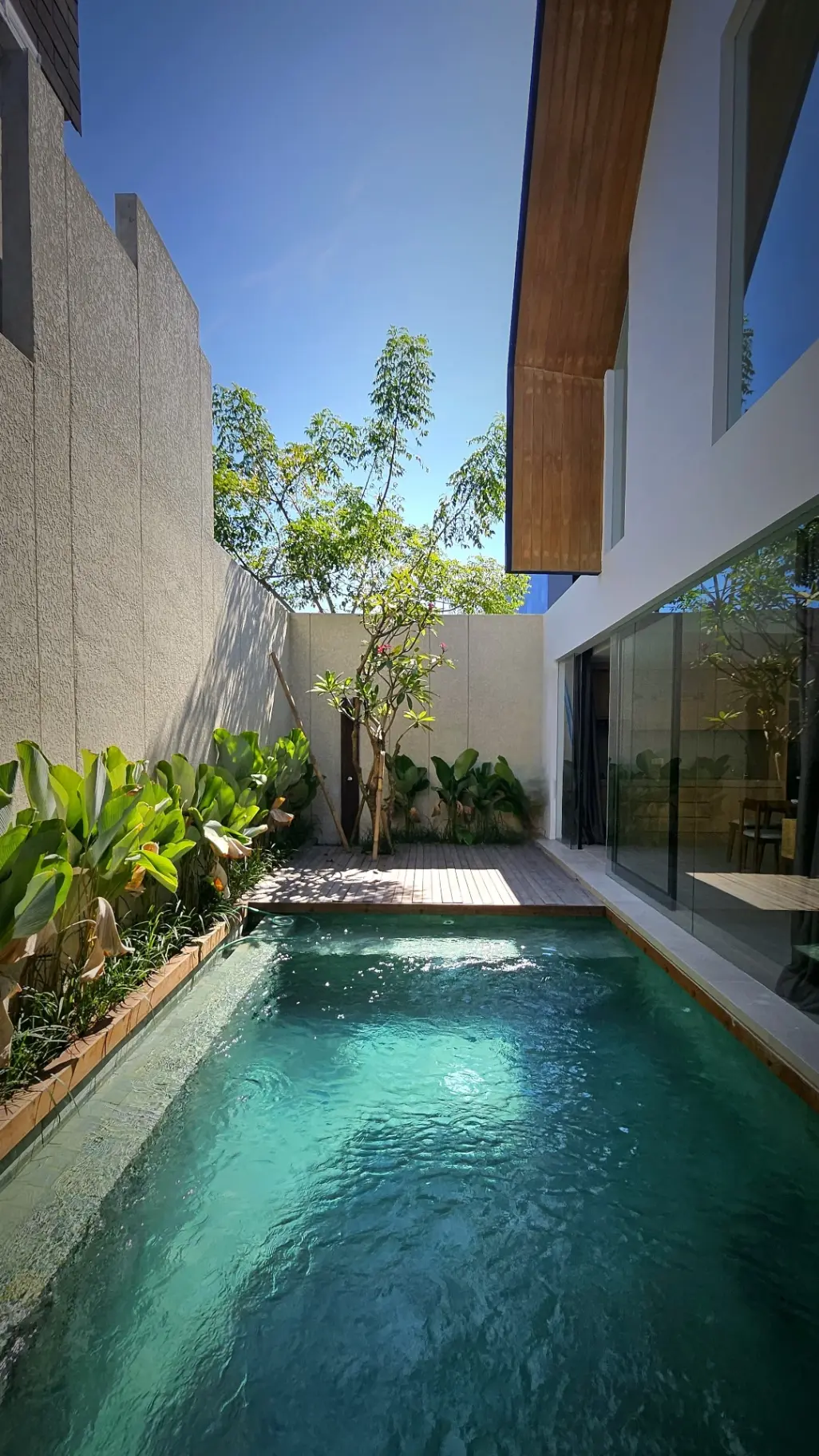 FOR RENT 3 BEDROOM VILLA IN KEMENUH JUST 15 MINUTE TO UBUD CENTER — image 1