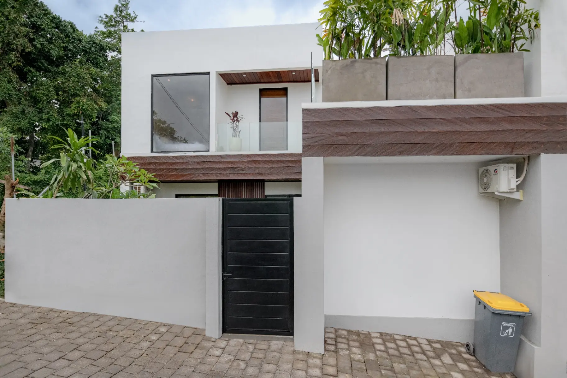2BR - Pererenan - Cozy Villa — image 2