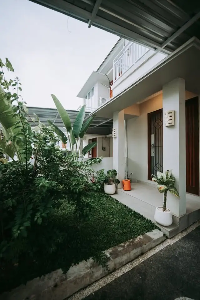 Modern 2 Bedrooms House in Munggu — image 2