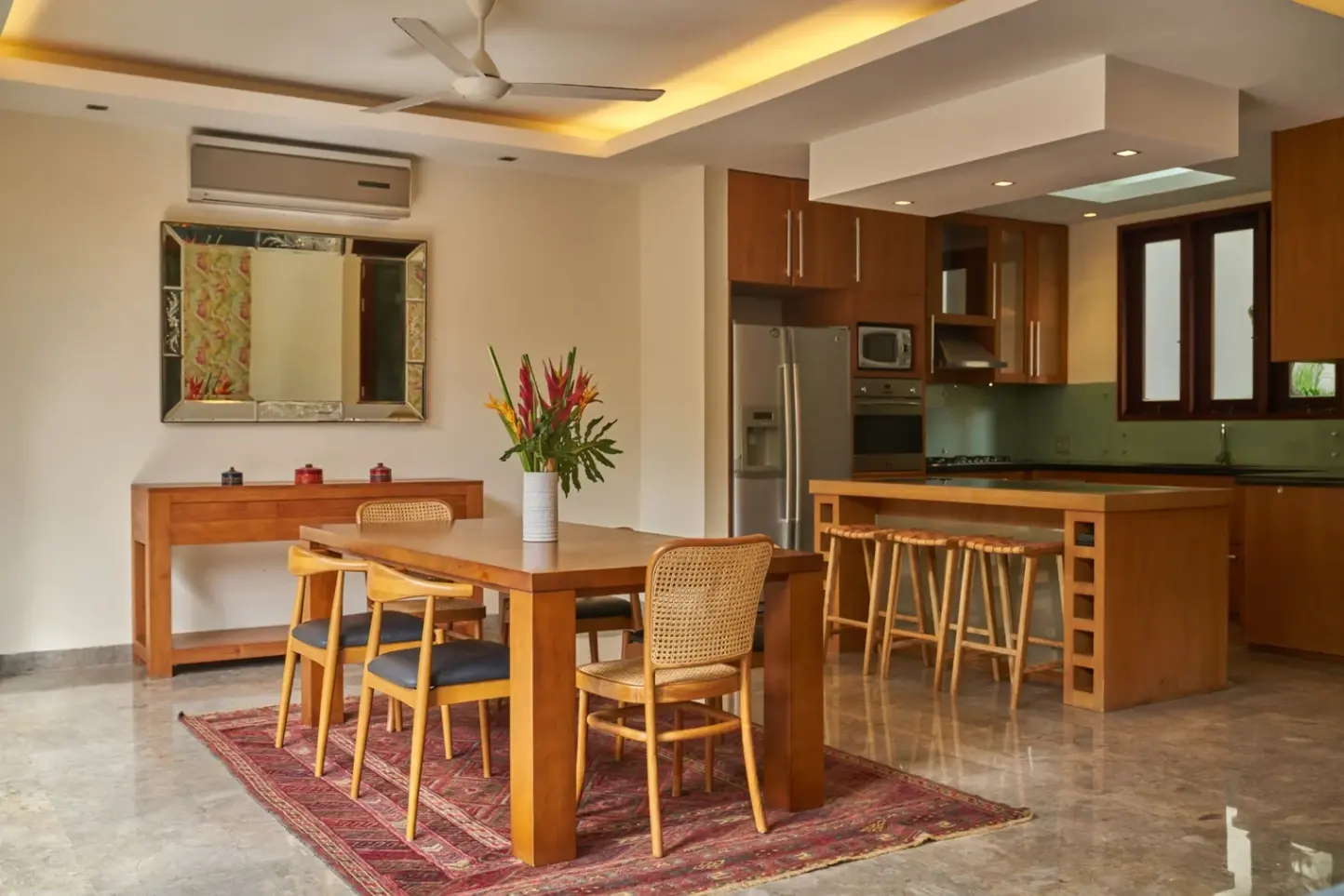3 BEDROOM VILLA FULLY FURNISHED IN UMALAS — image 2