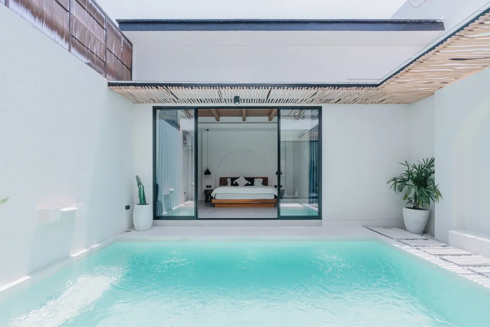 2 BEDROOM VILLA IN PERERENAN