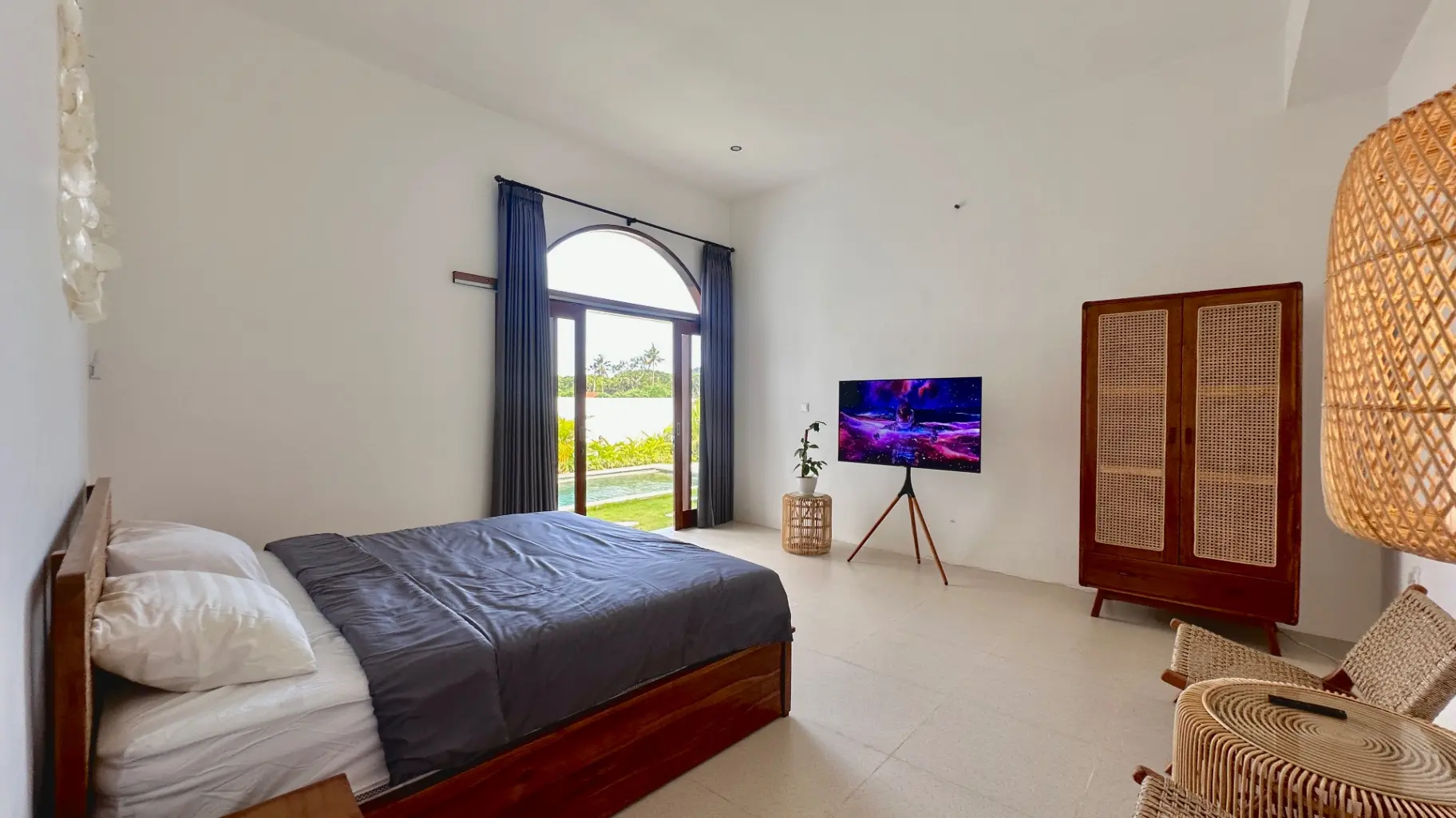 Villa For Rent in Cemagi-Seseh with rice fields around (LAST MINUTES DISCOUNT) — image 3