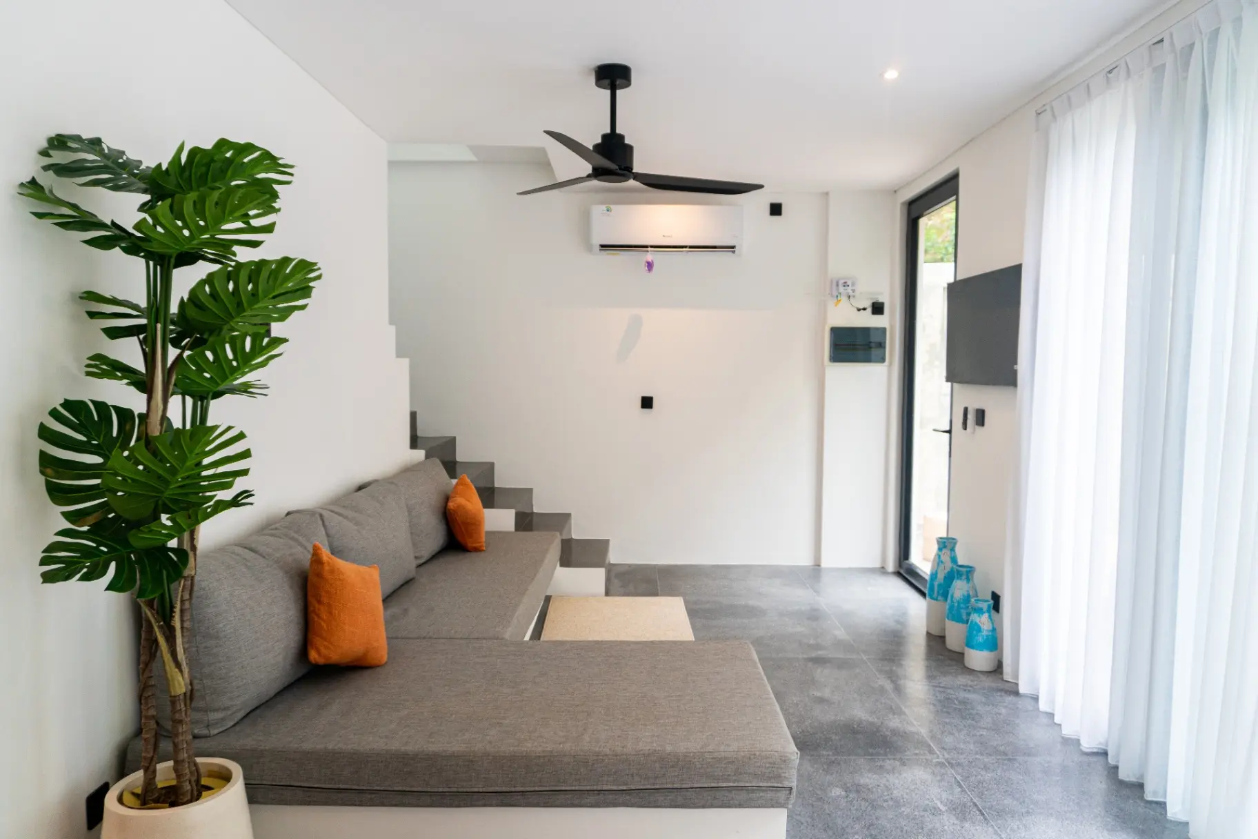 Modern 2BR Villa w/ Pool & Garden — image 3