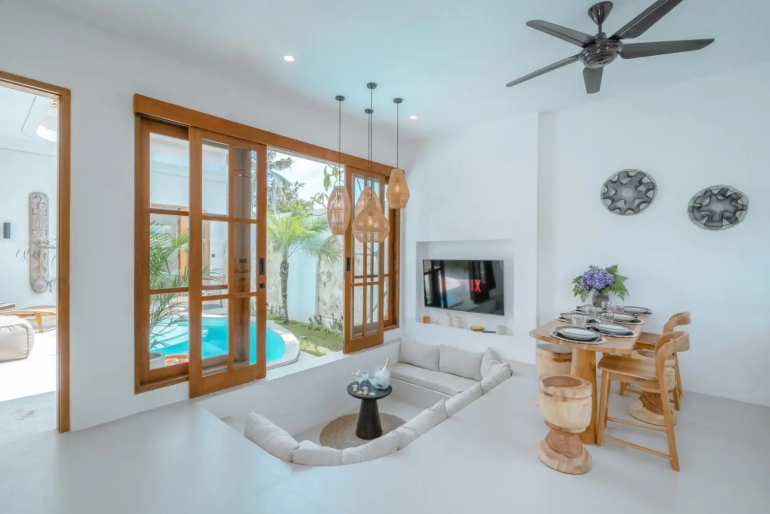 Pererenan 3-bedroom — image 1