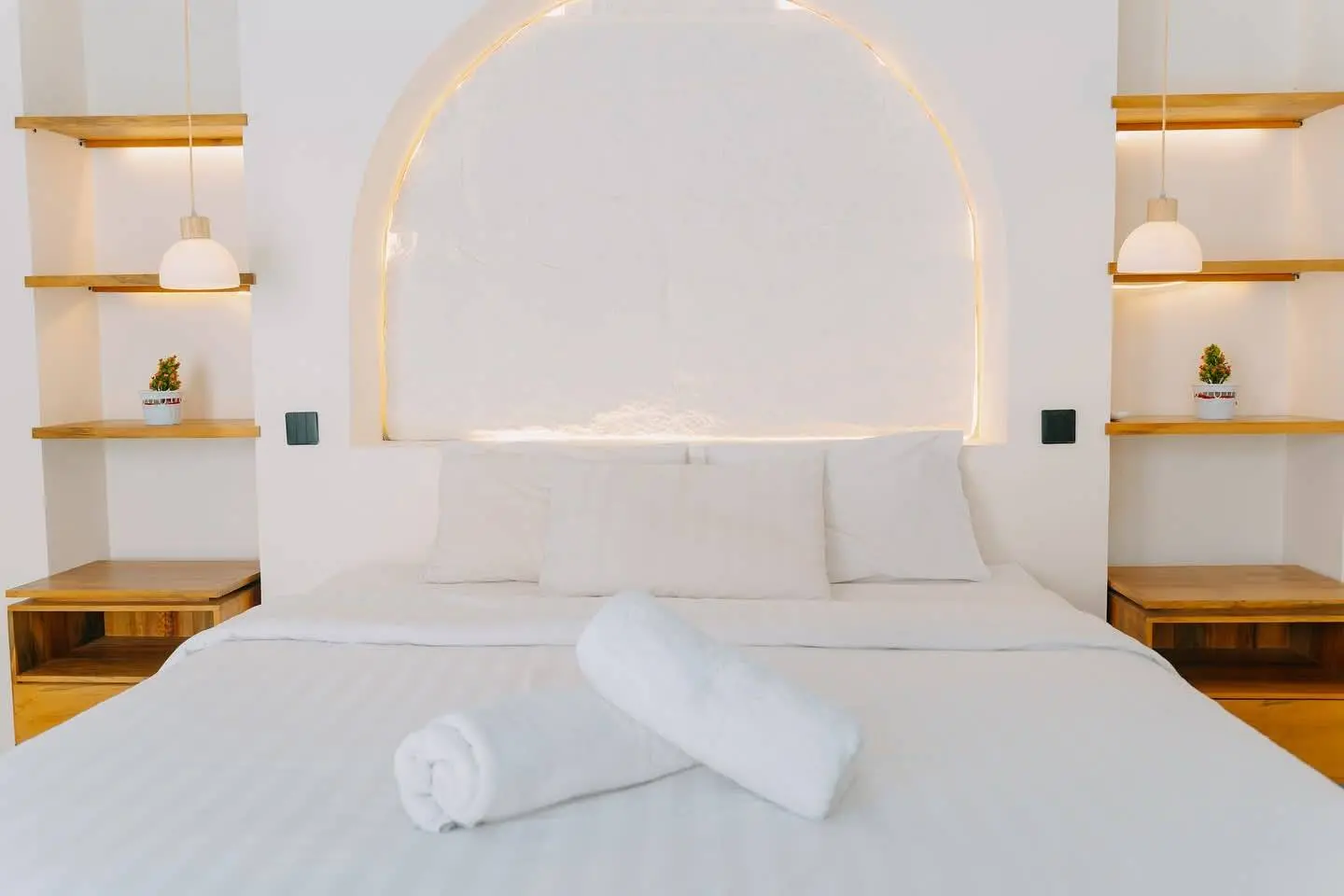 2BR Villa Mediterranean Canggu — image 1