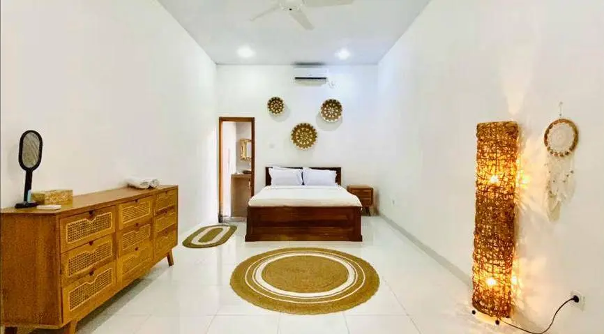 3 BEDROOM MODERN BALINESE VILLA FOR MONTHLY RENT IN PERERENAN - IB66 — image 4