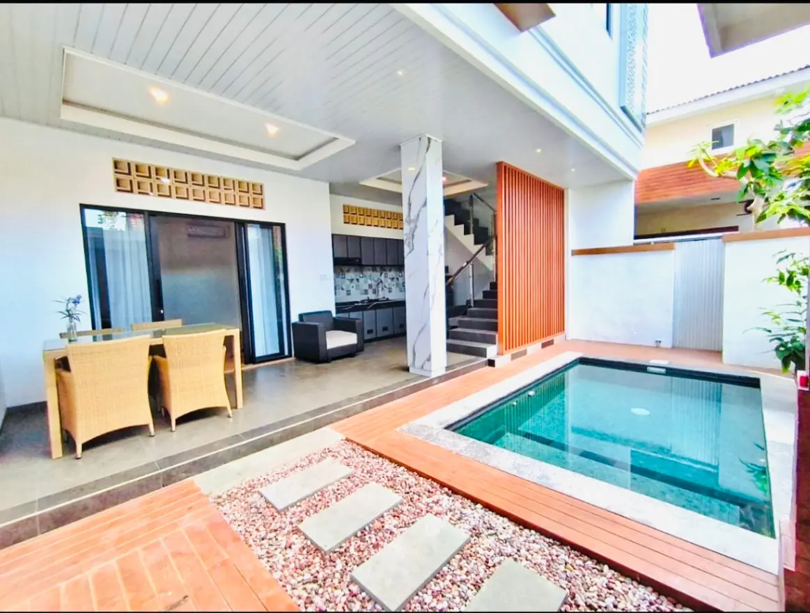 3 Bedrooms Villa in Kerobokan - YO168 — image 1
